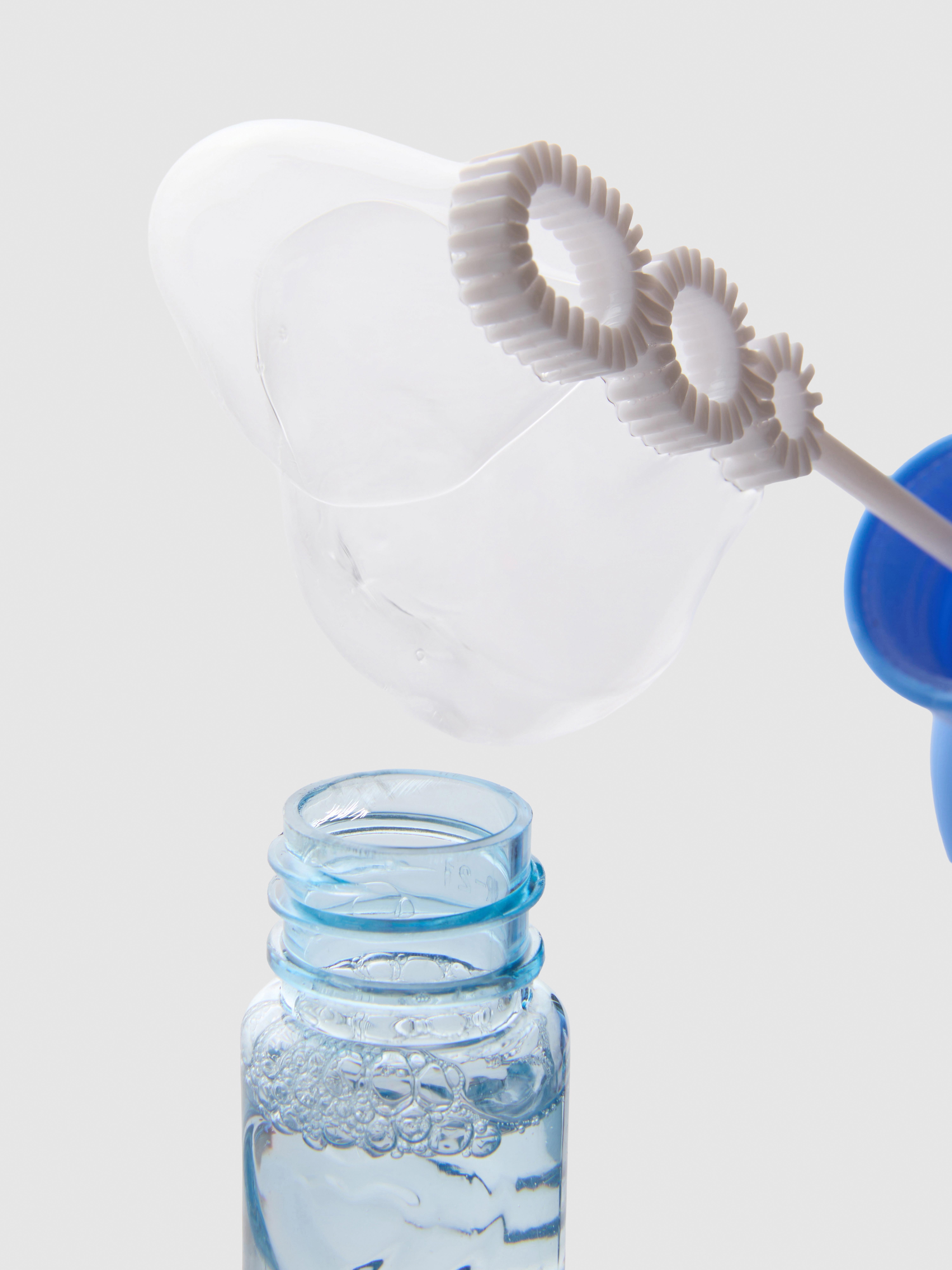 Haiförmiges Seifenblasen-Fläschchen mit Ventilator