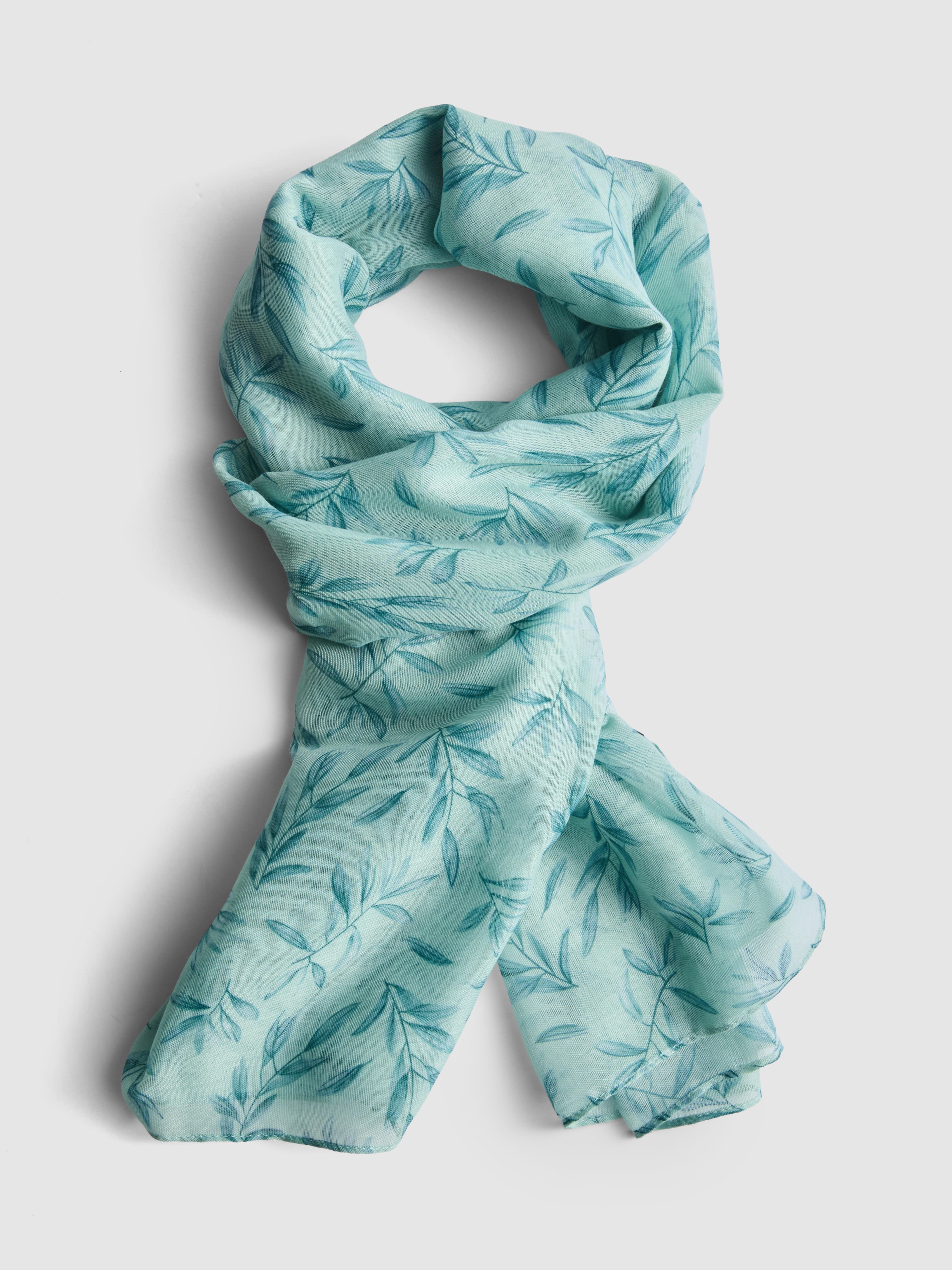 Ľahká vzorovaná šatka