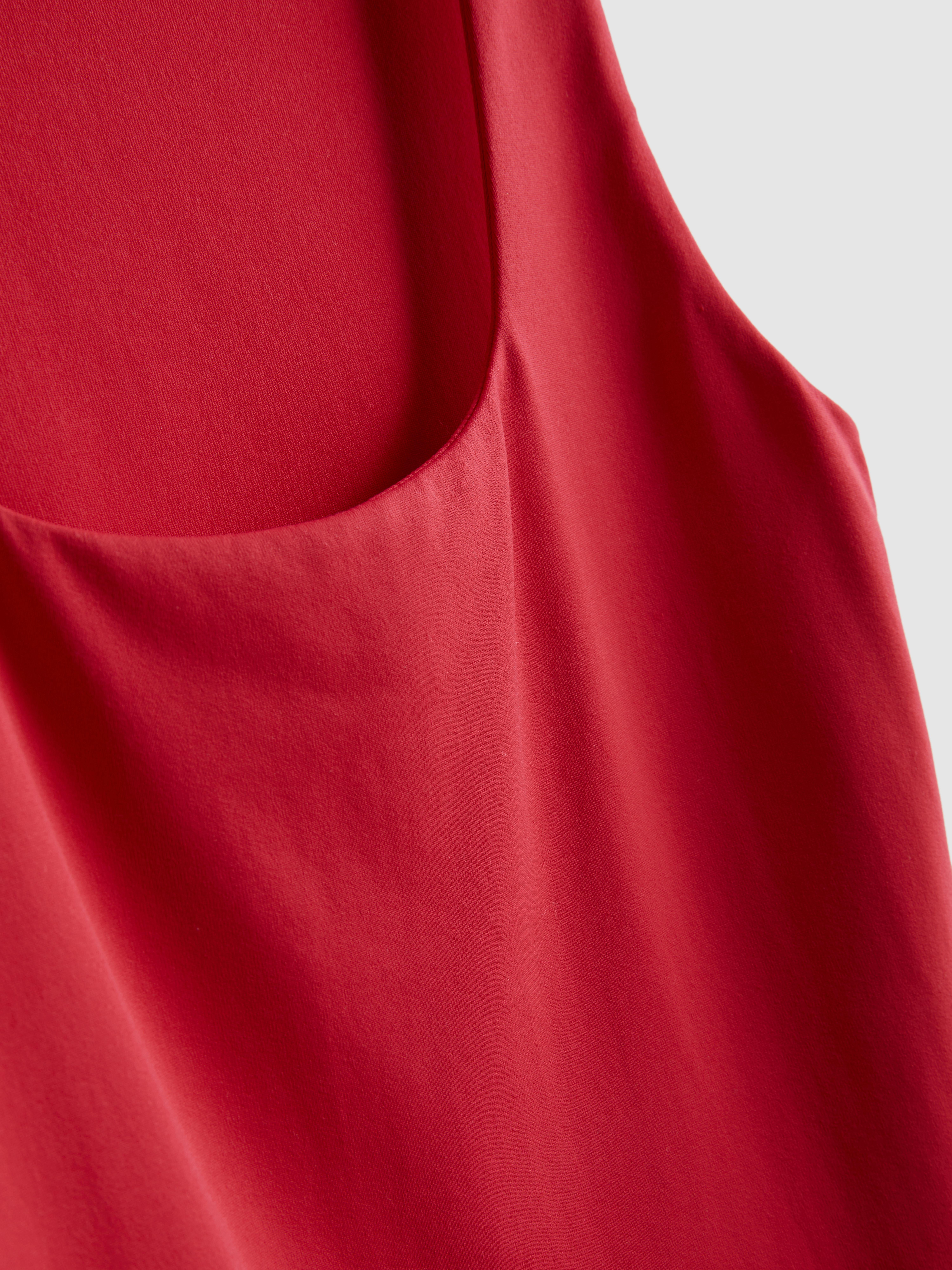 Trägertop mit eckigem Ausschnitt