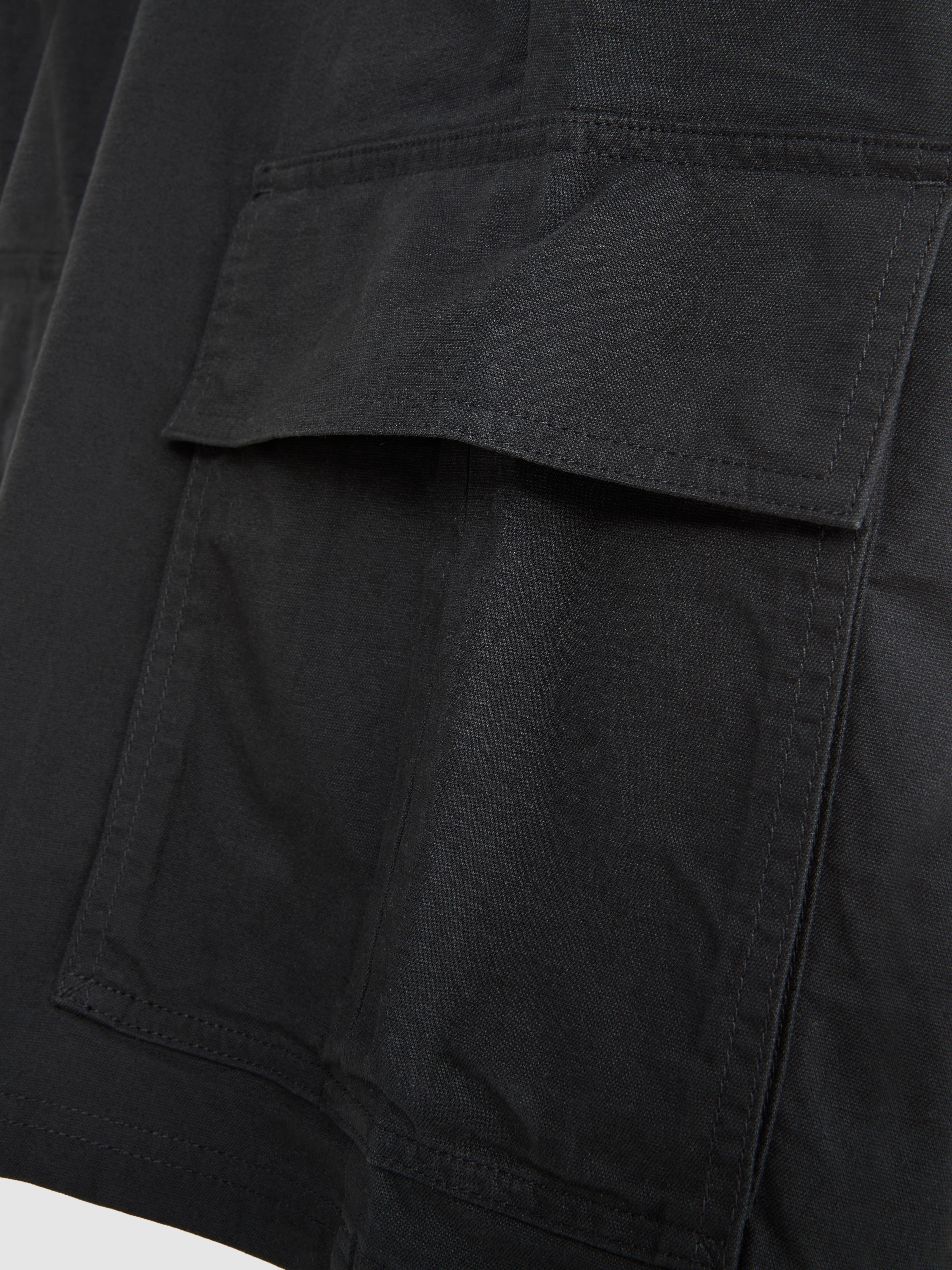 Cargoshort in utilitystijl