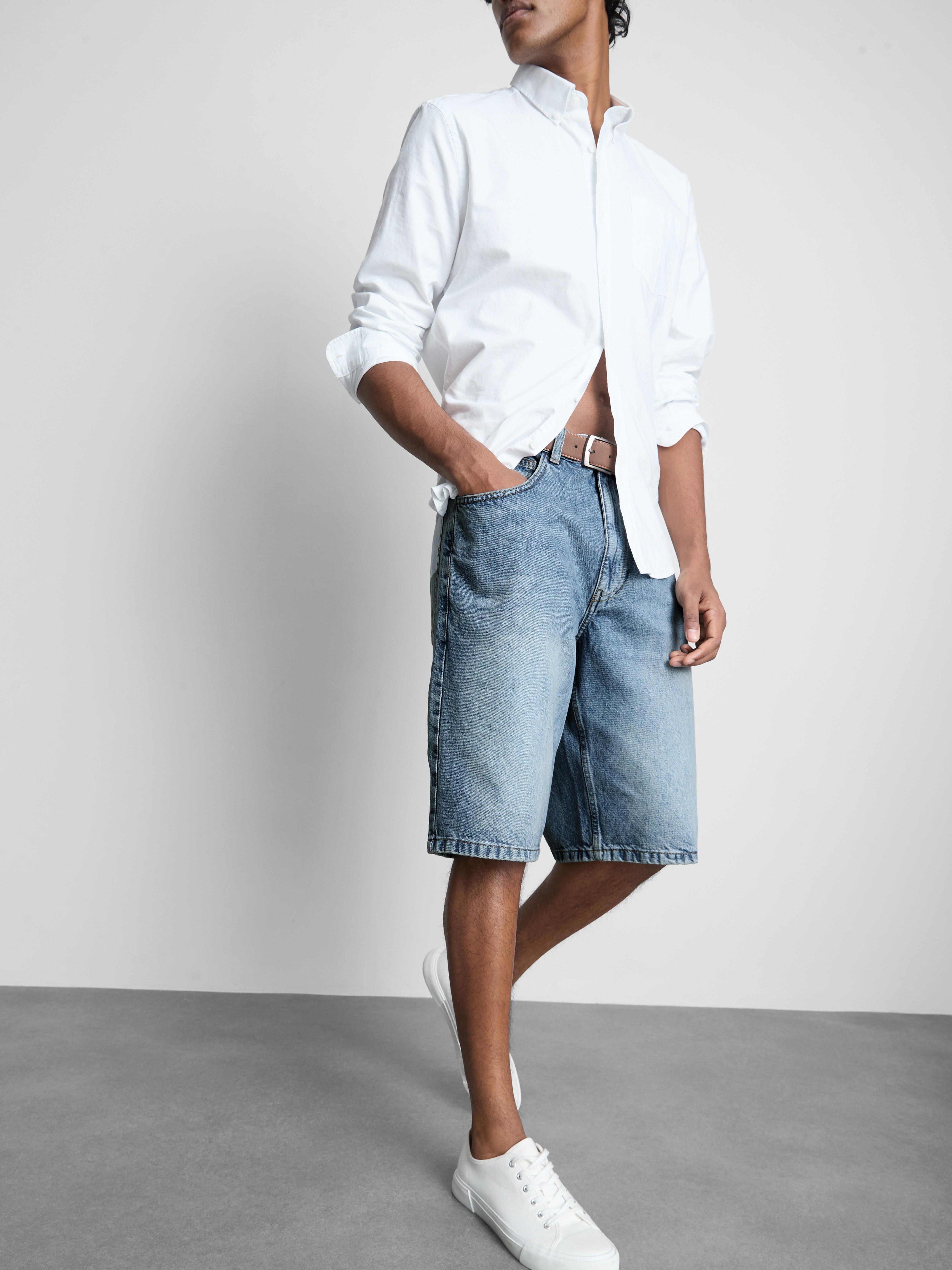 Mid-Rise Baggy Denim Shorts