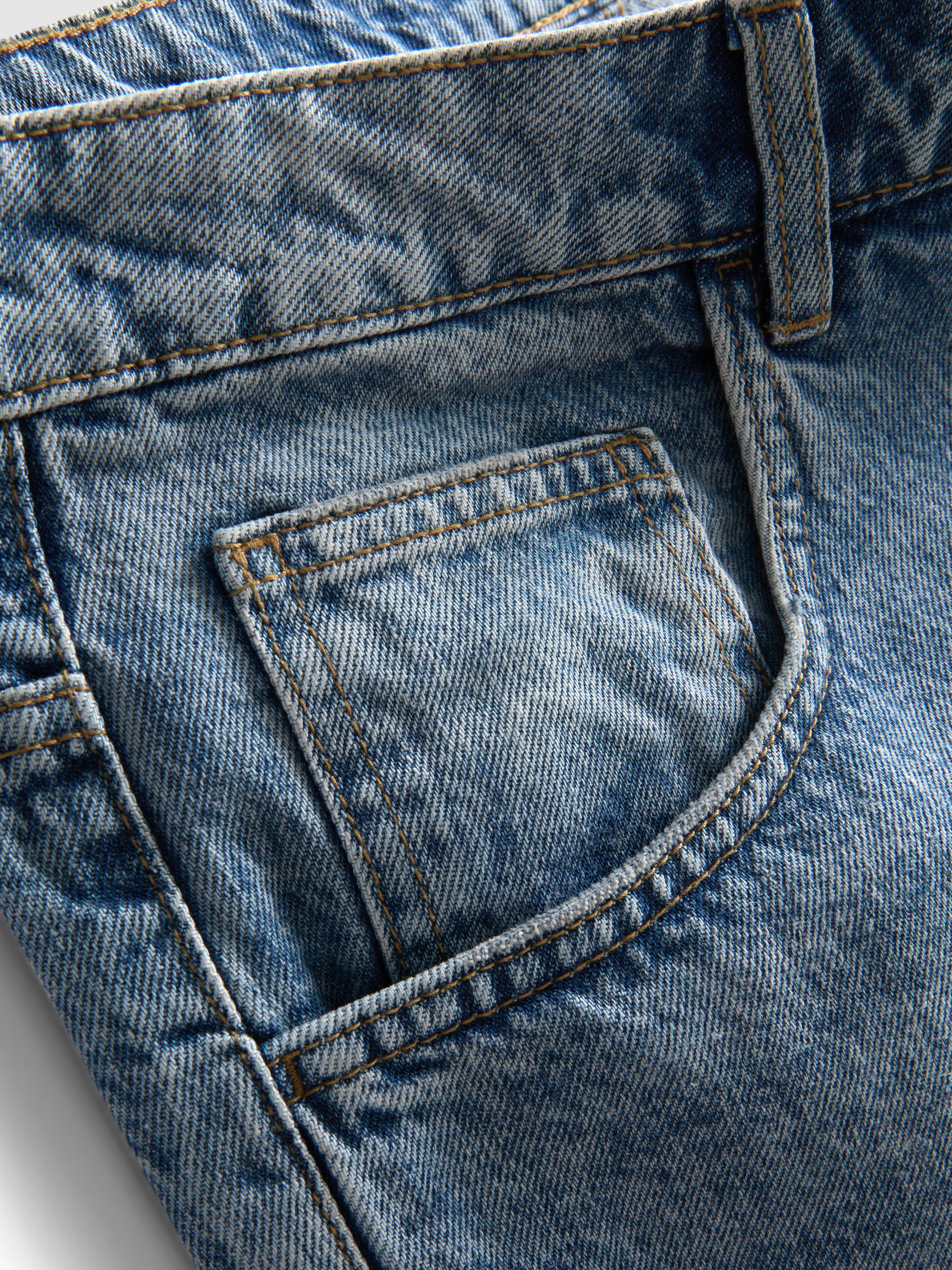 Mid-Rise Baggy Denim Shorts