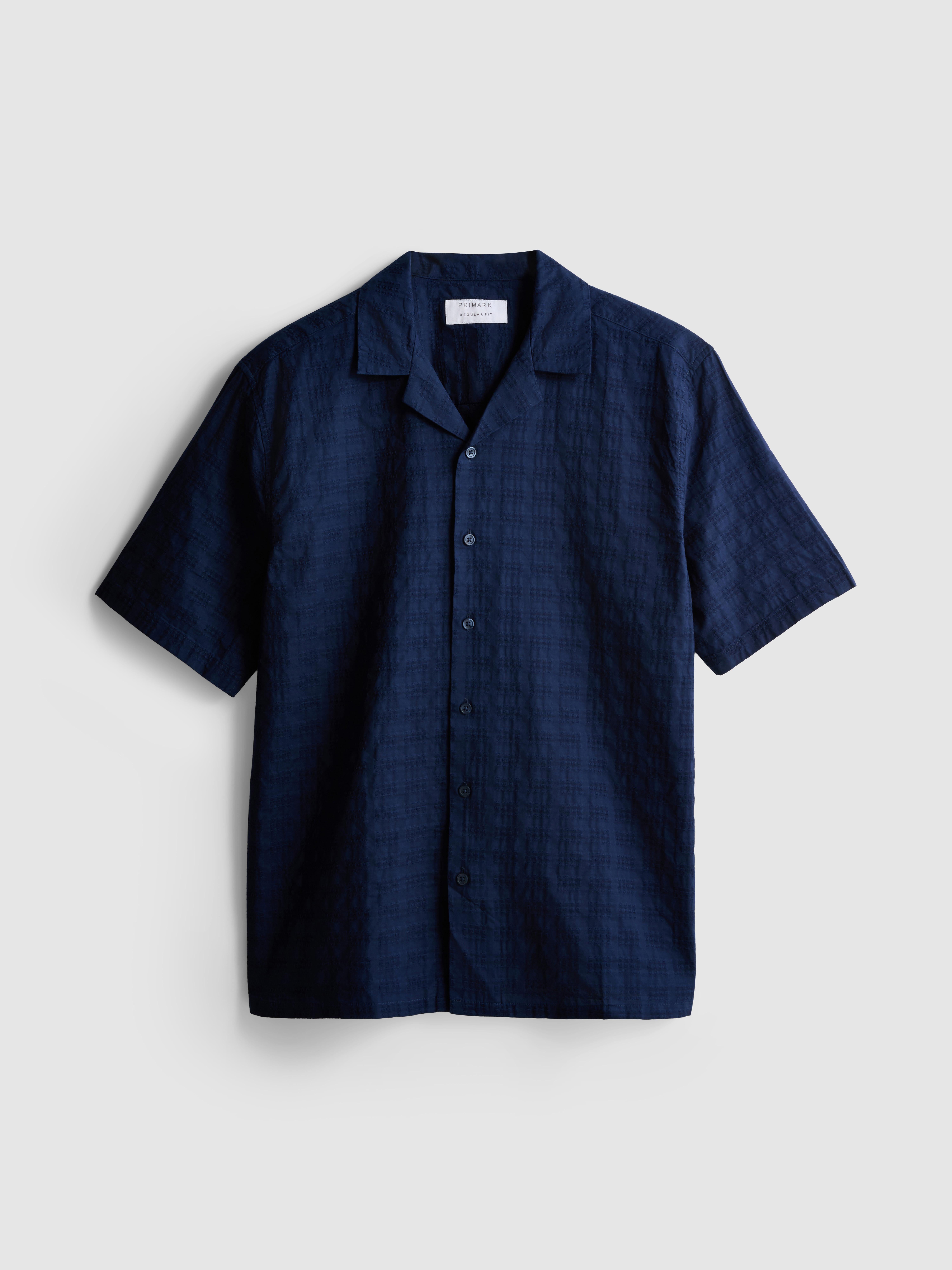 Texturovaná košile s širokým límcem