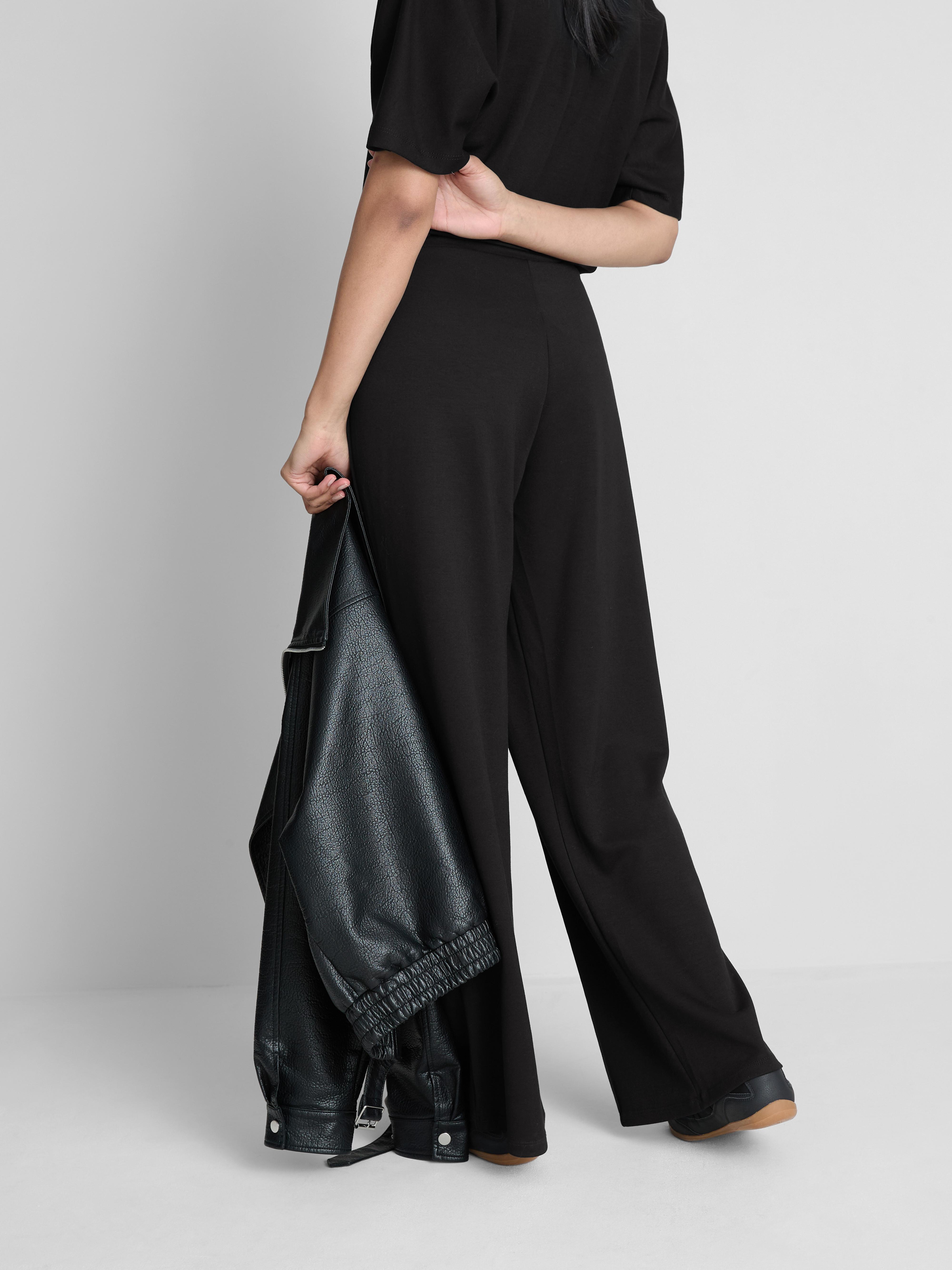 Women's Black Belted Straight Leg Pants