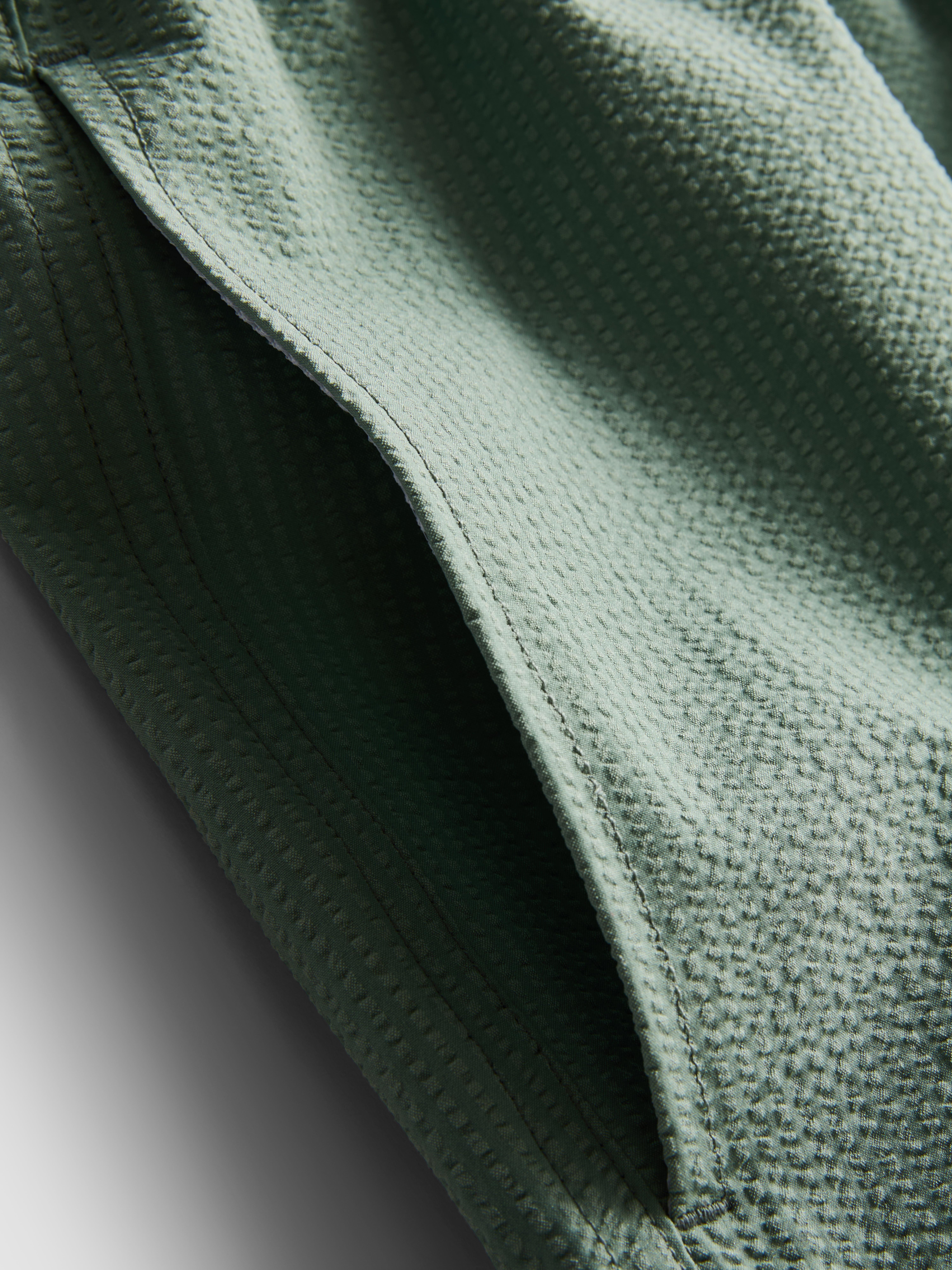 Men's Green Textured Swimming Shorts