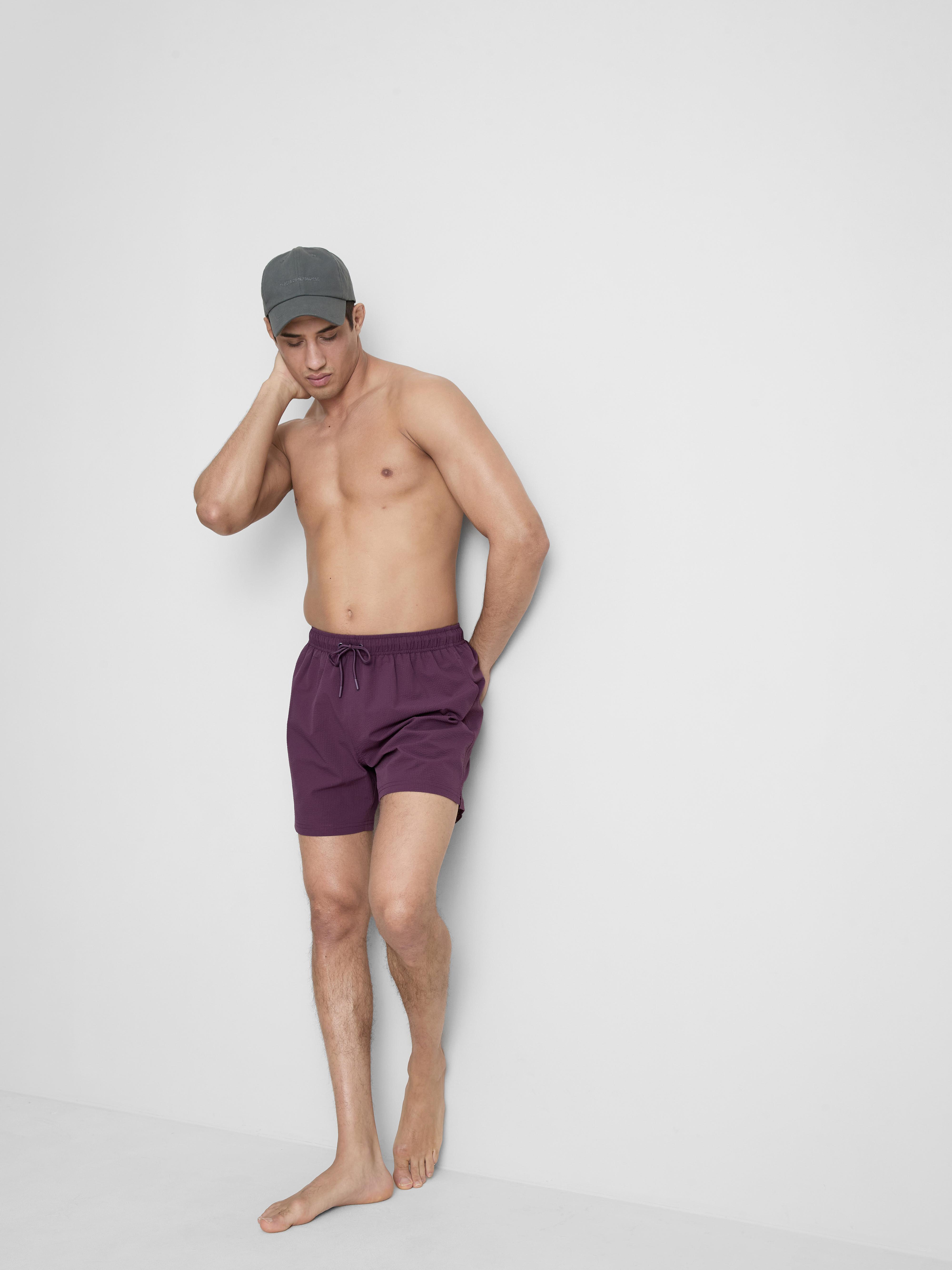 Men's Purple Textured Swimming Shorts
