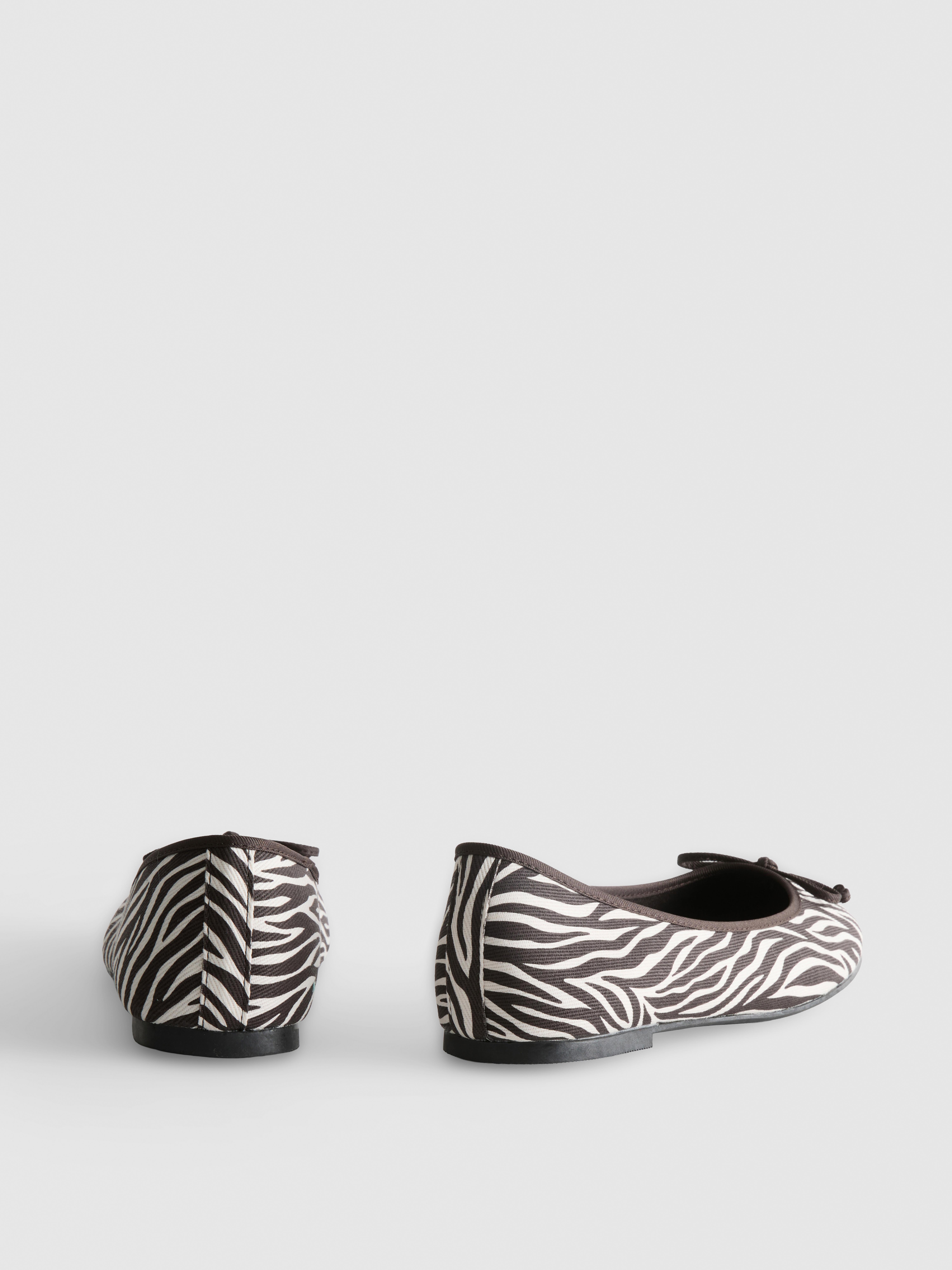 Bow Ballet Pumps