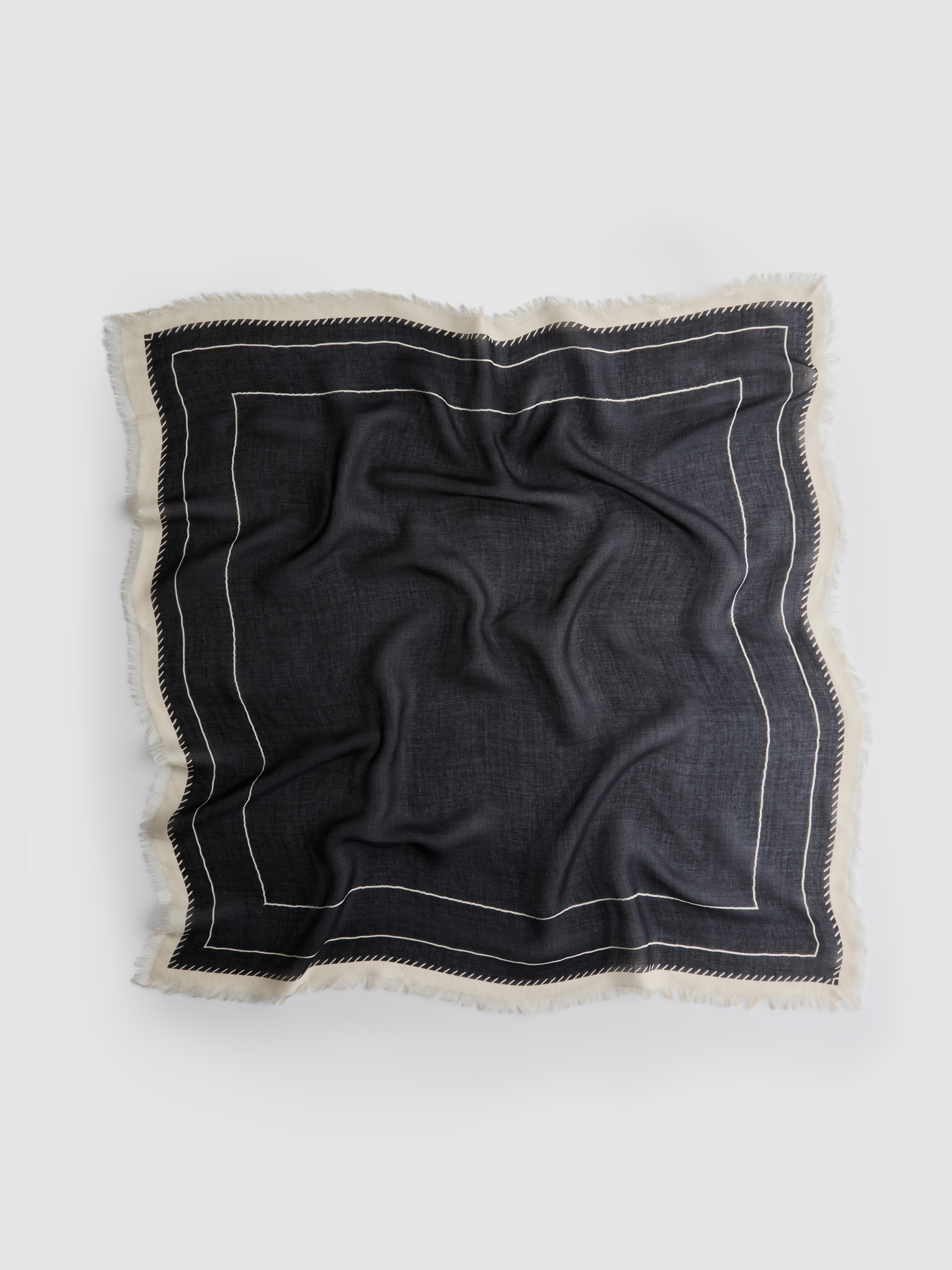 Foulard léger The Edit