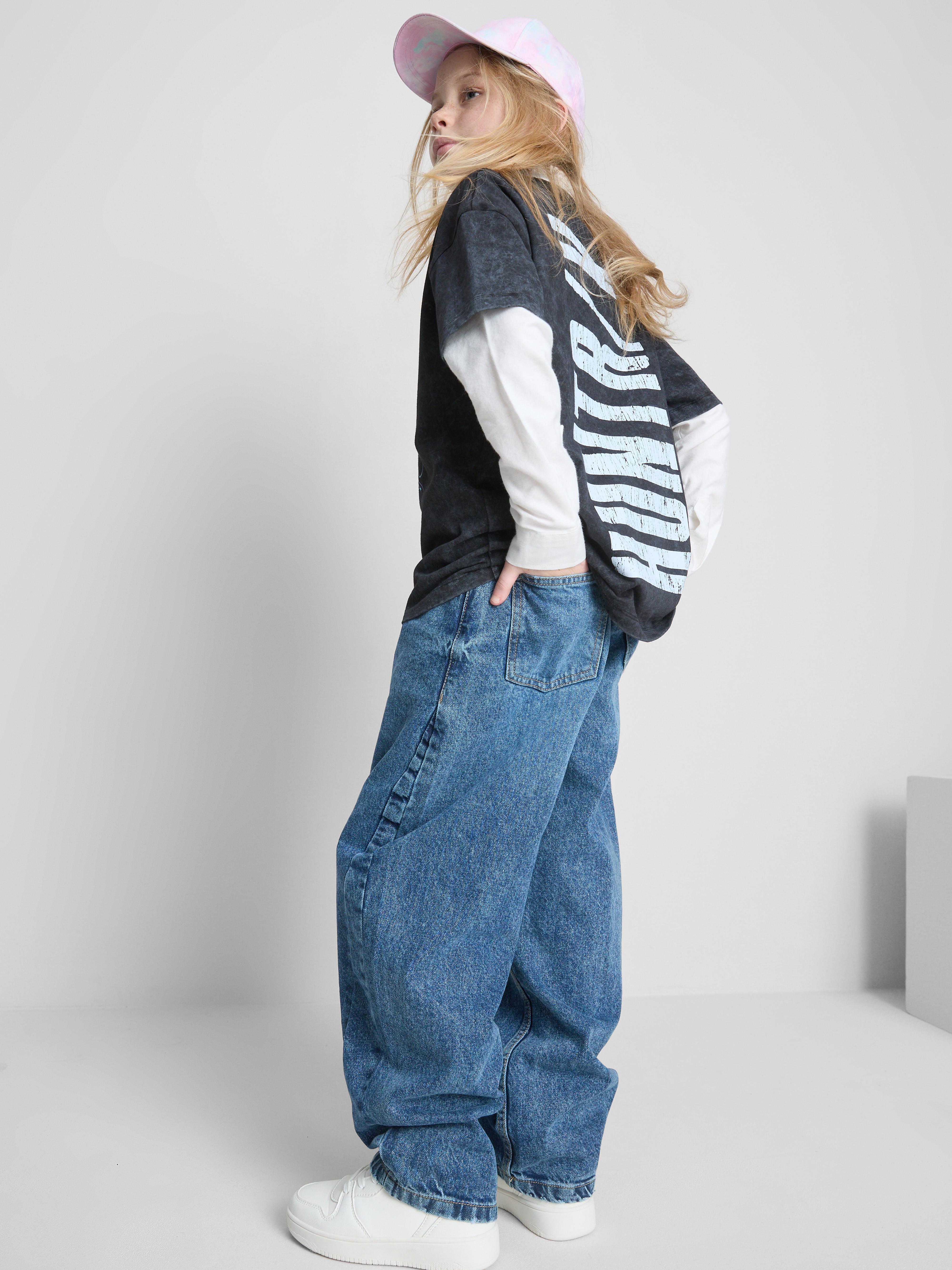 Girls Charcoal 7-15yrs | KPop Demon Hunters Huntr/x Acid Wash T-Shirt