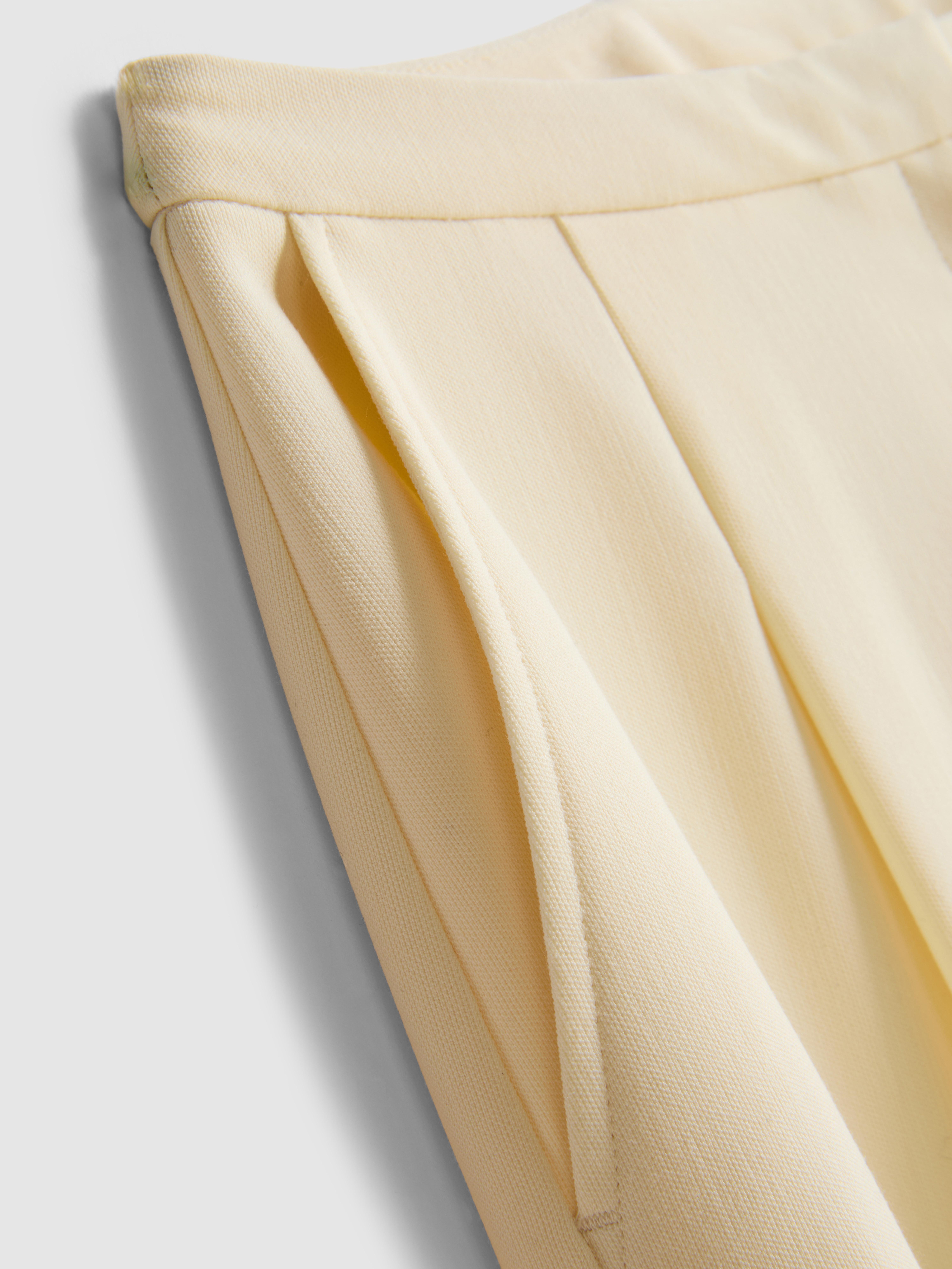 Mid-Rise Pleated Wide Leg Trousers