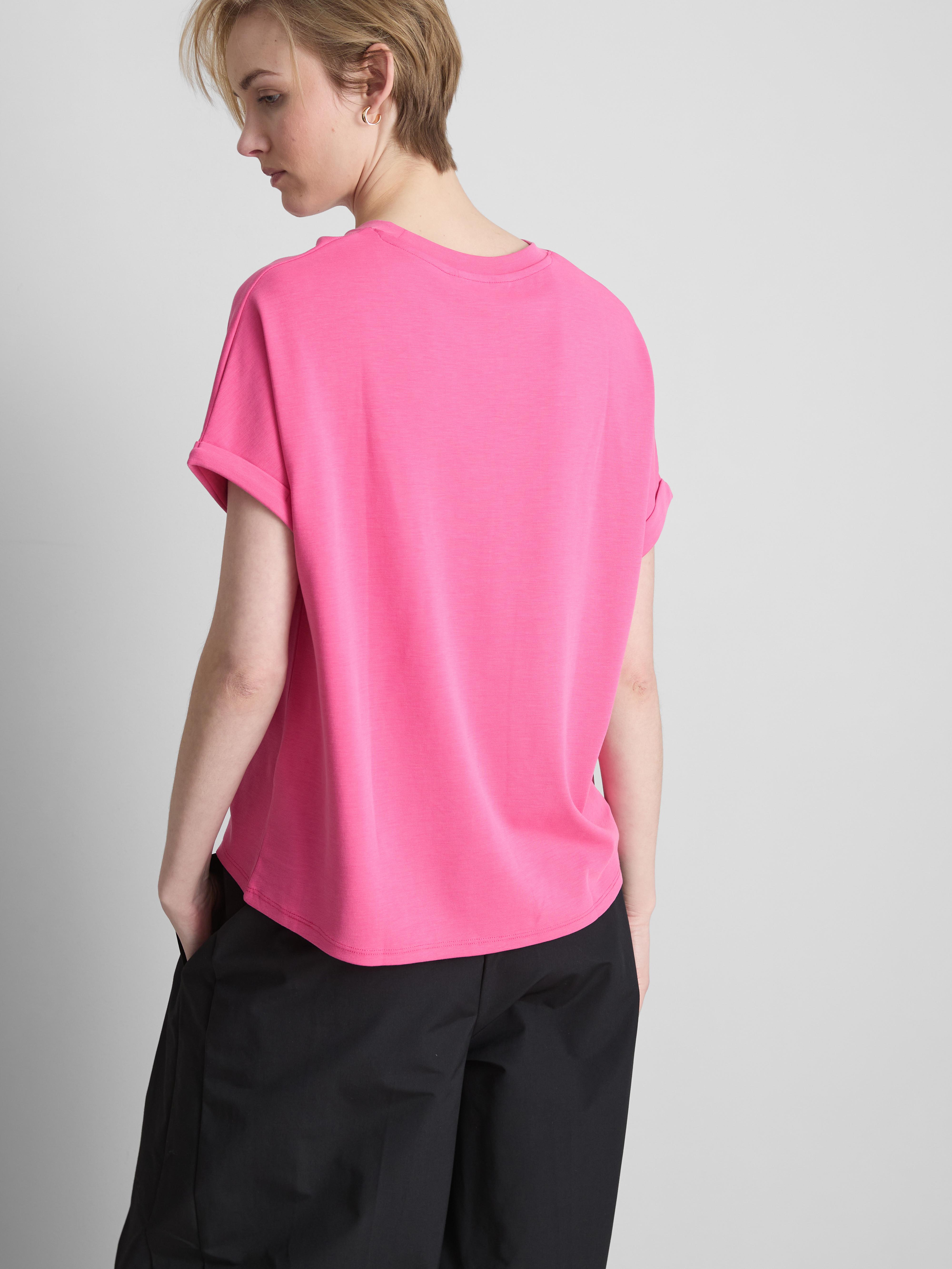 The Edit Seam Detail Tee