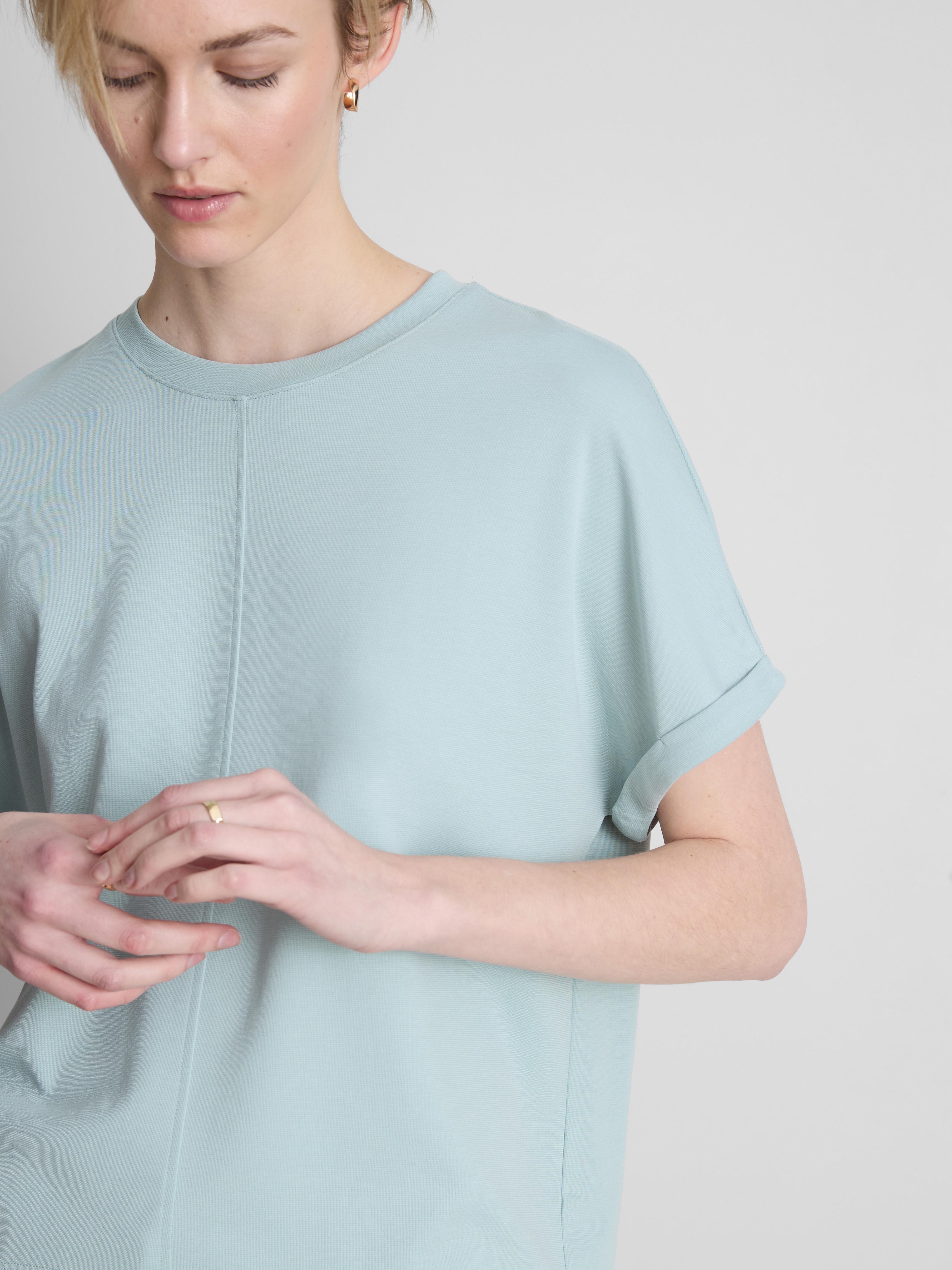The Edit Seam Detail Tee