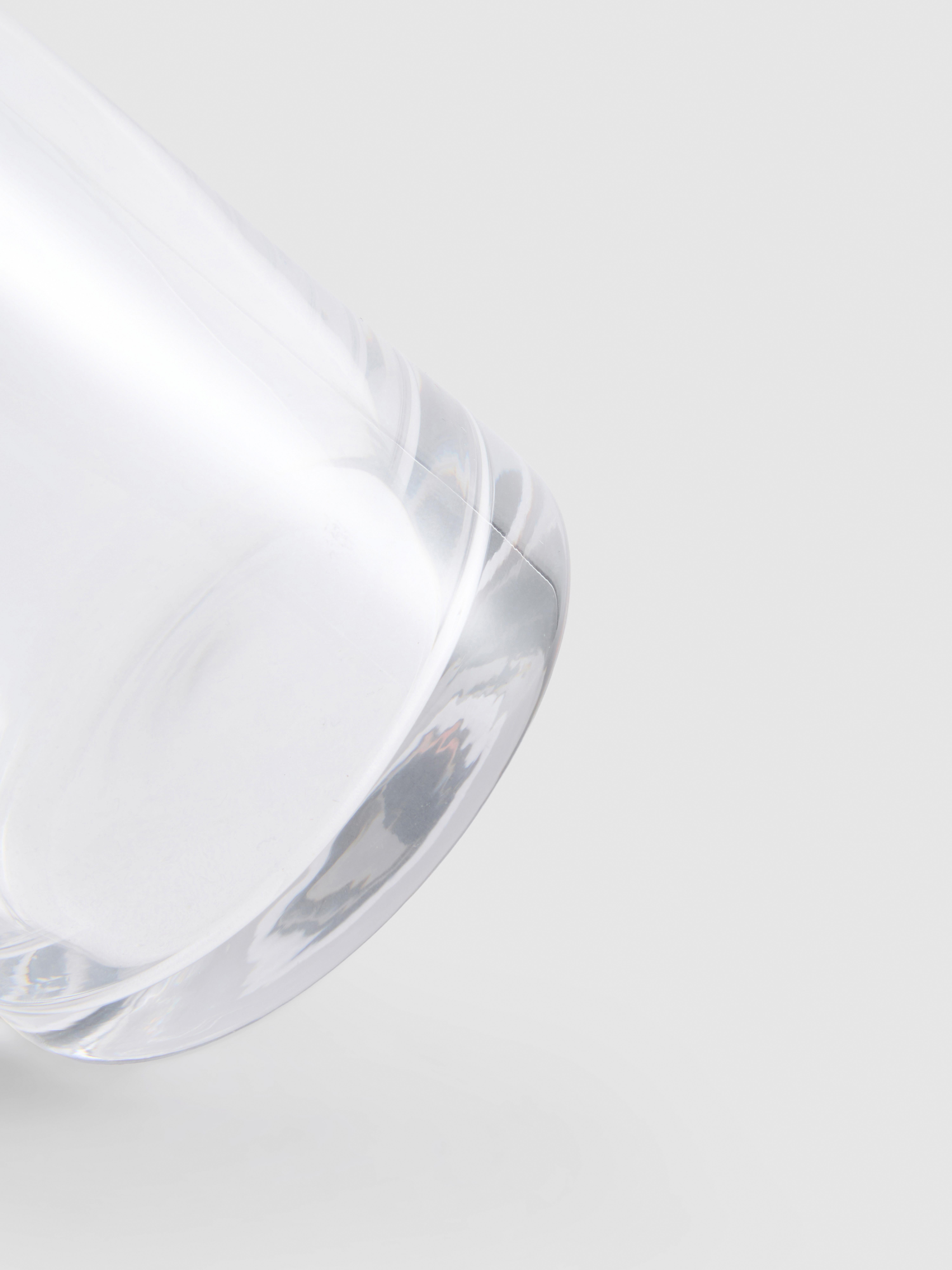 Laag breed drinkglas met dikke bodem