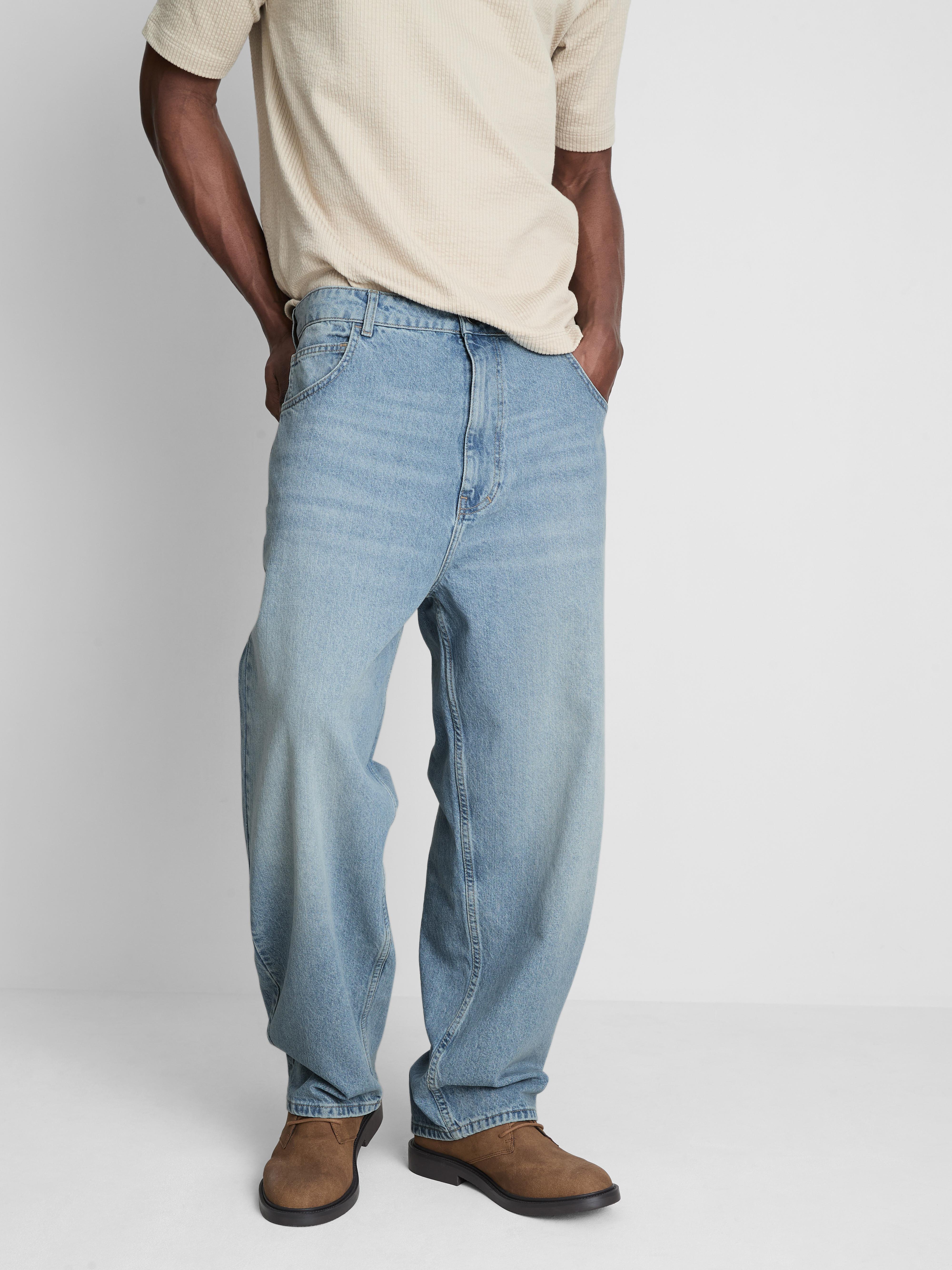 Mid-Rise Baggy Jeans