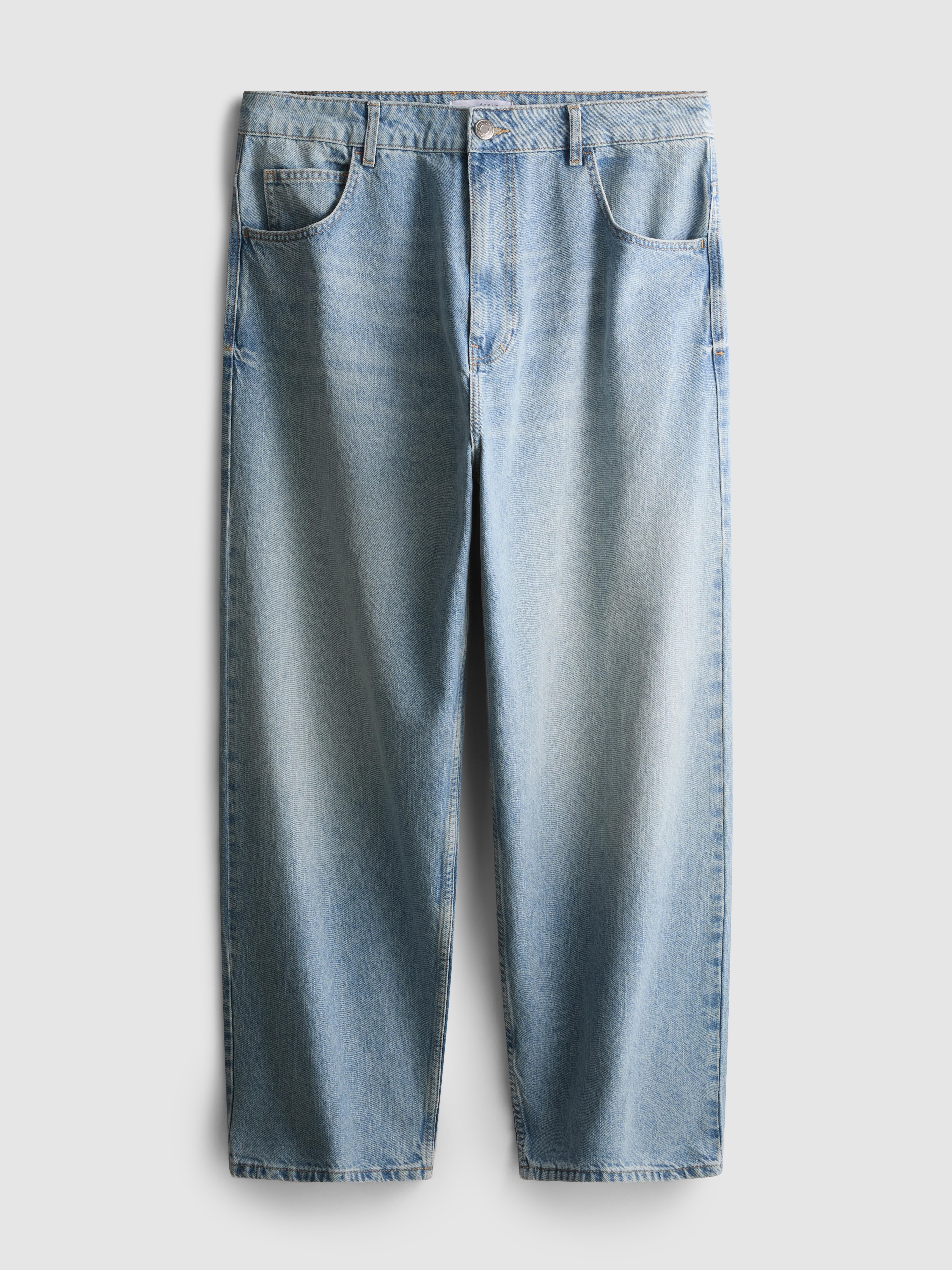 Mid-Rise Baggy Jeans