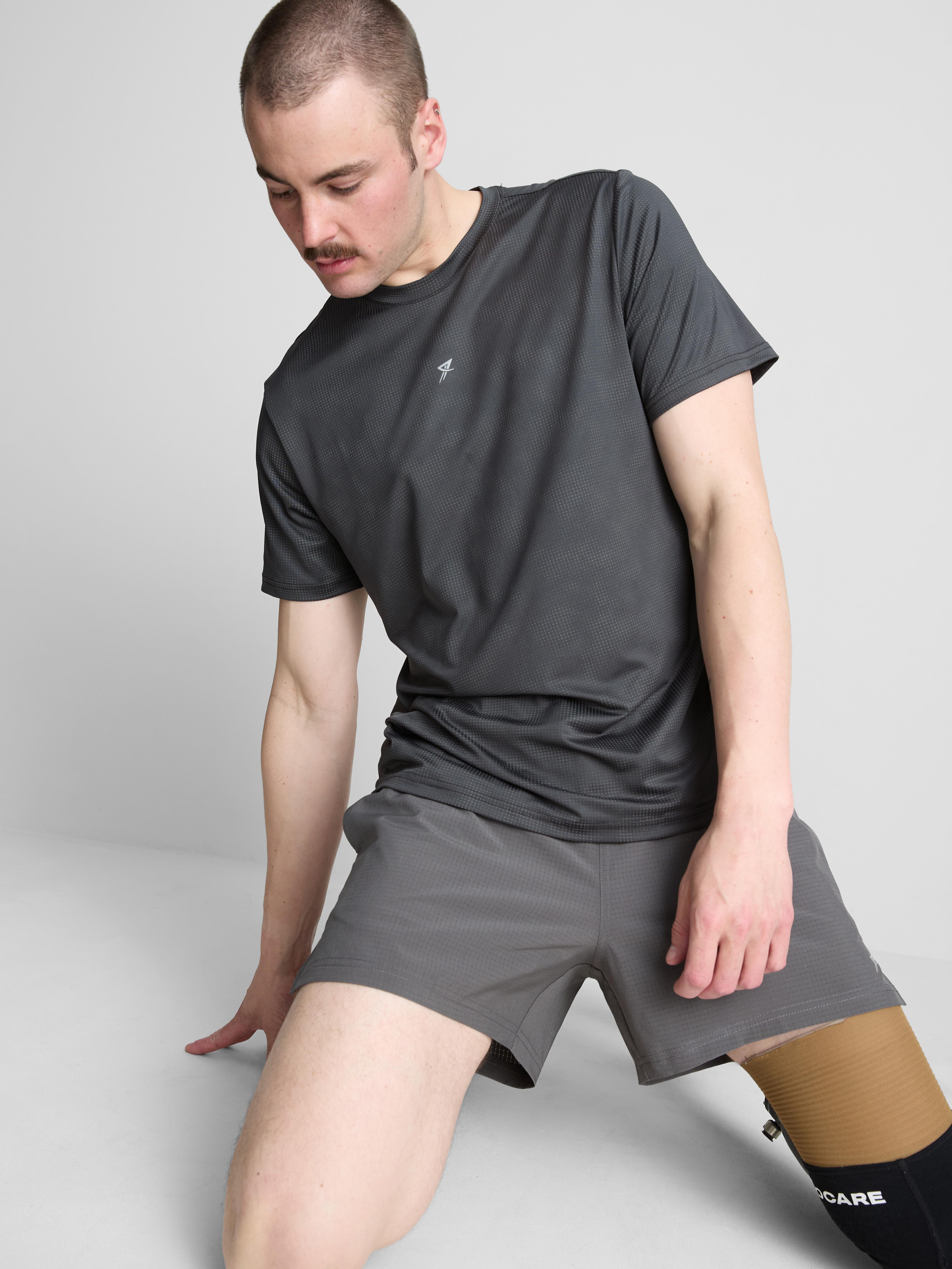 548987_5
