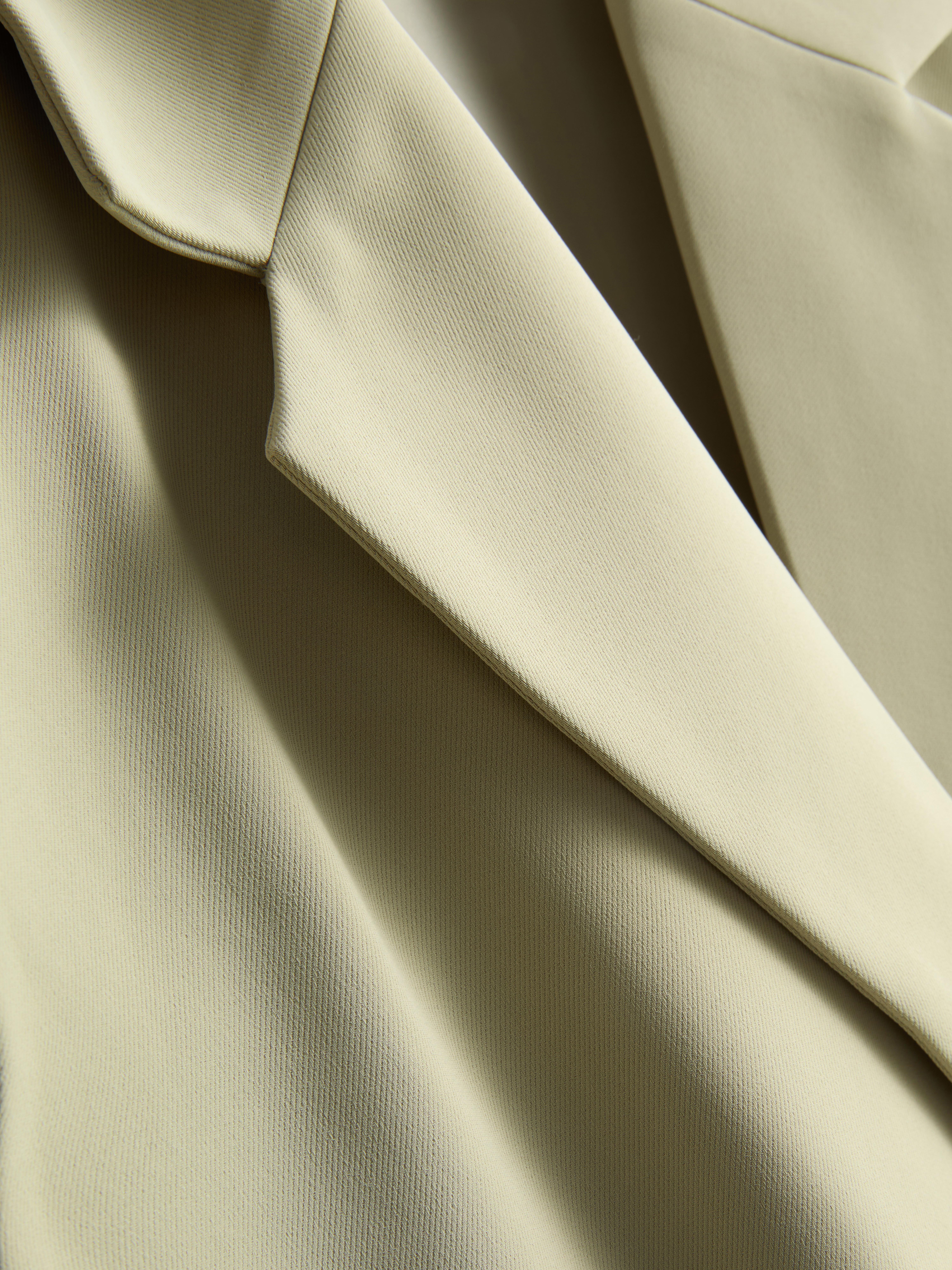 Lila Longline Sleeveless Blazer