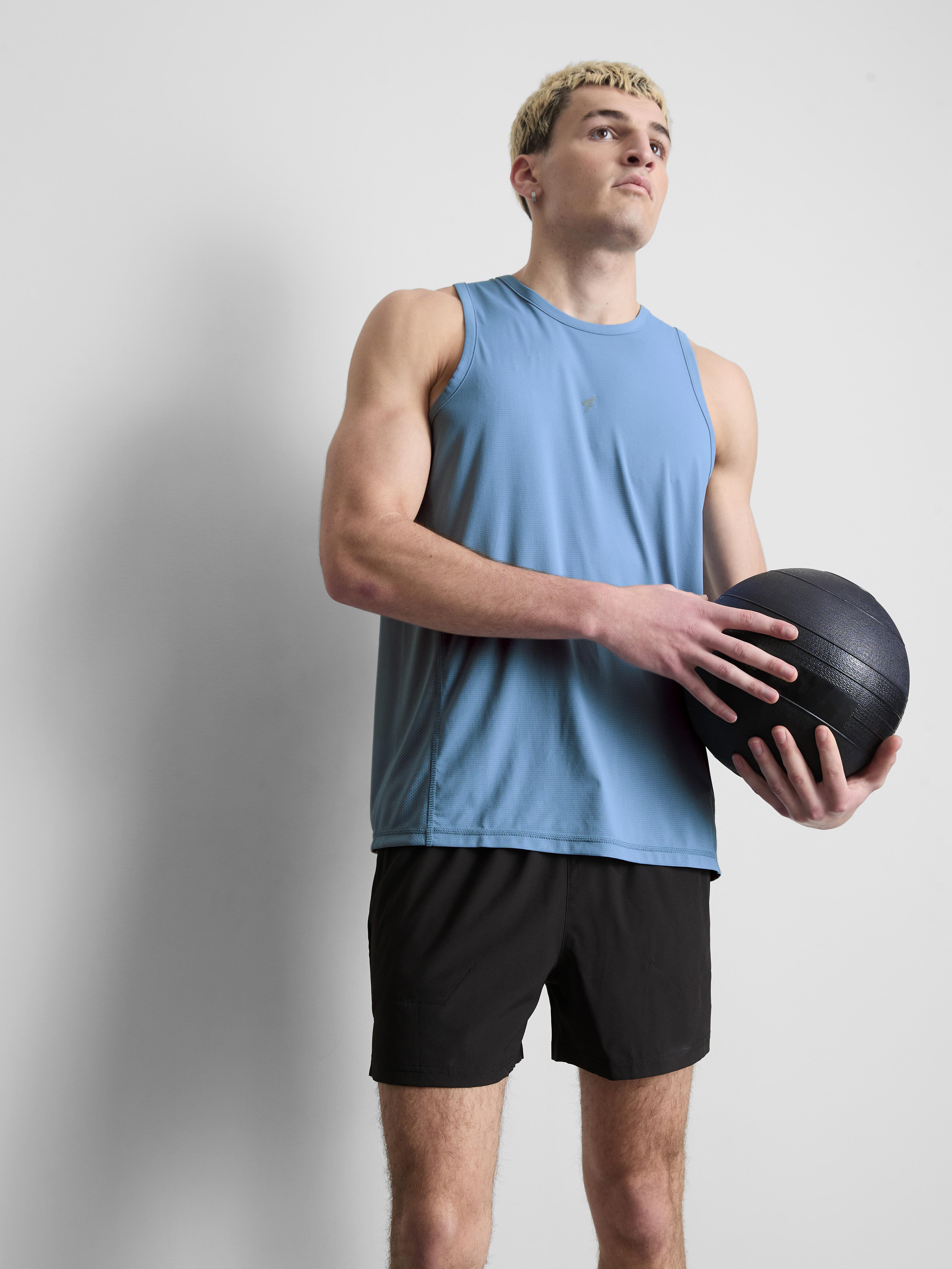 Sportowa koszulka bez rękawów