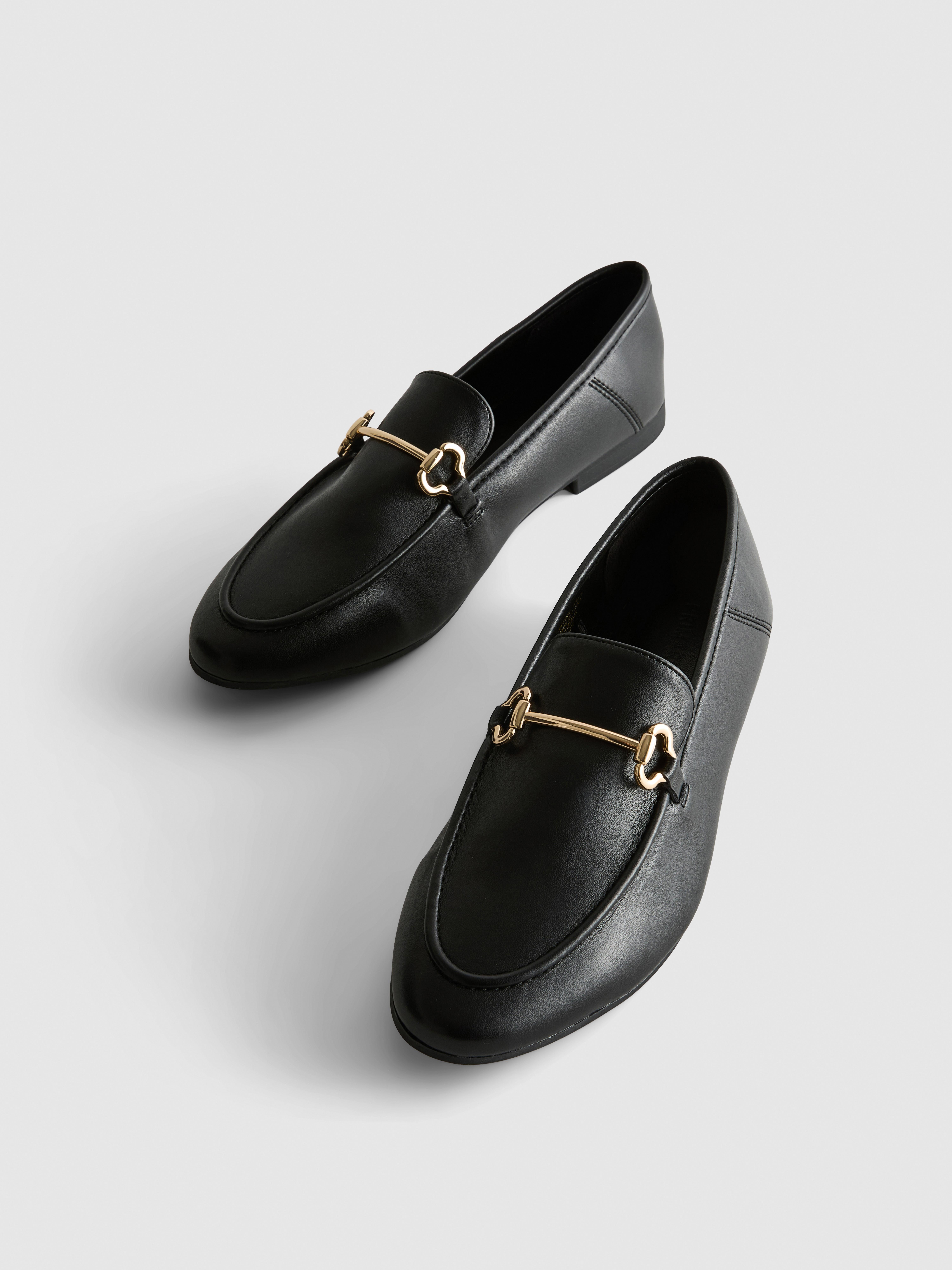 Snaffle Detail Loafers