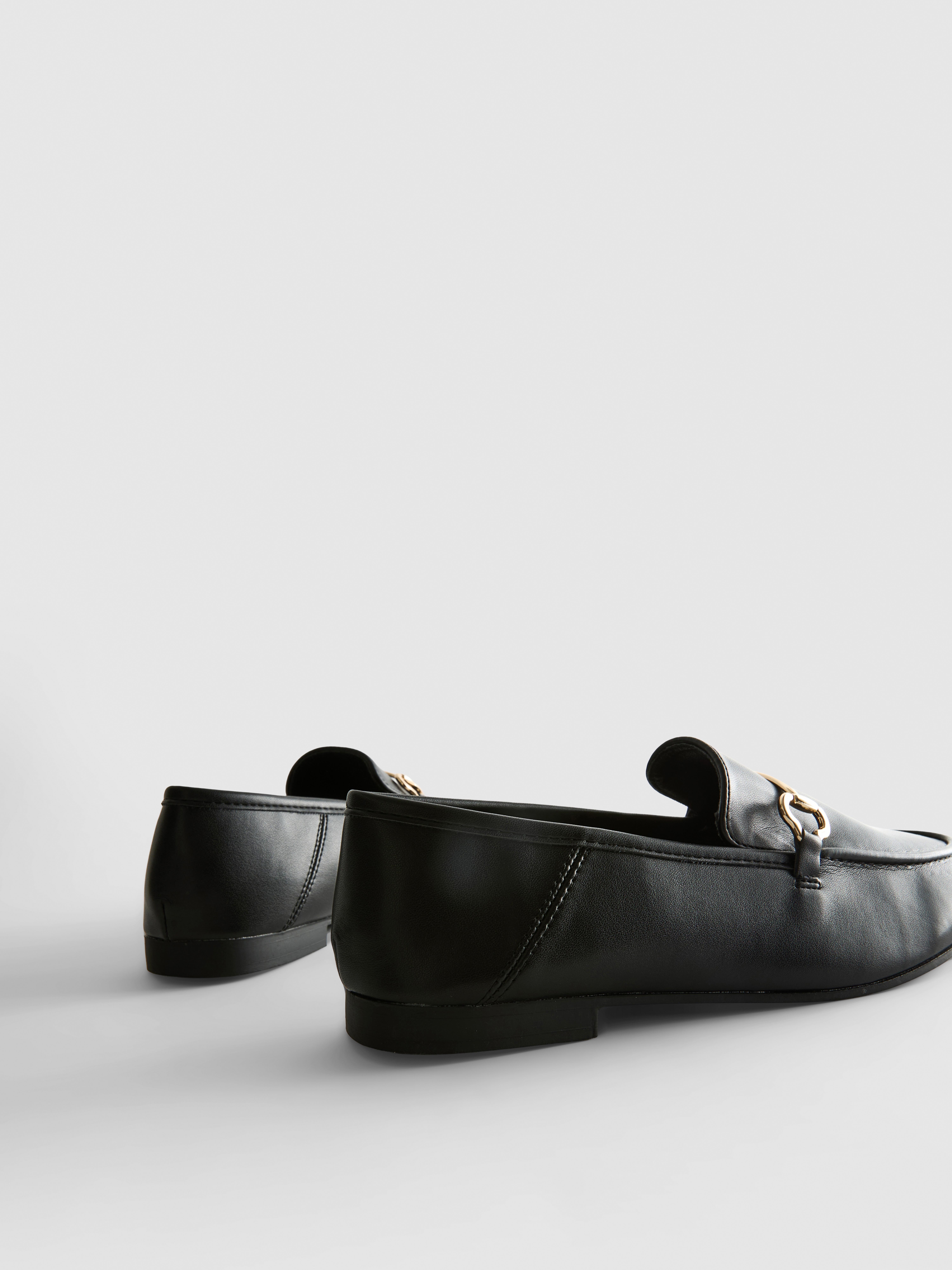 Snaffle Detail Loafers