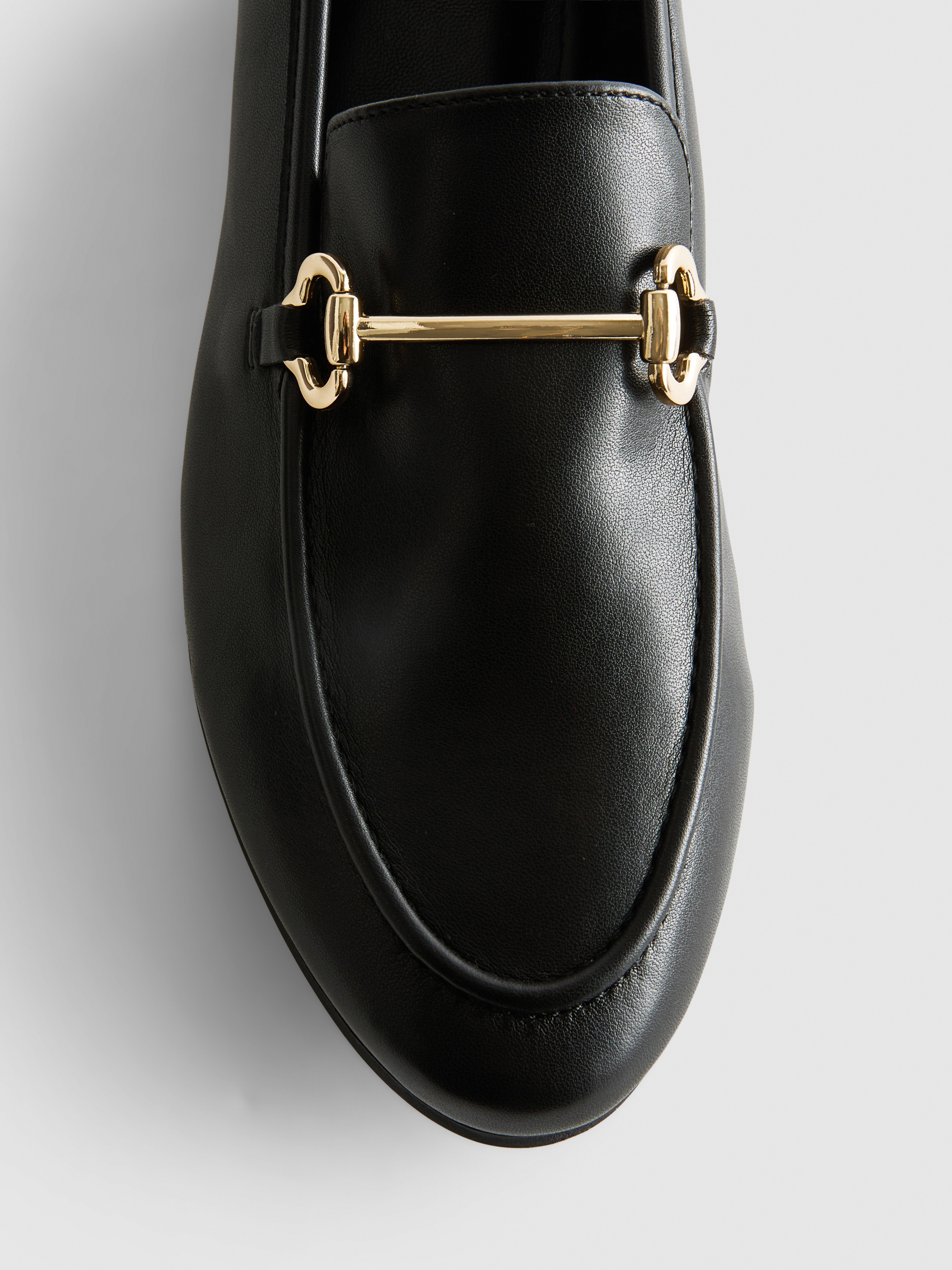 Snaffle Detail Loafers