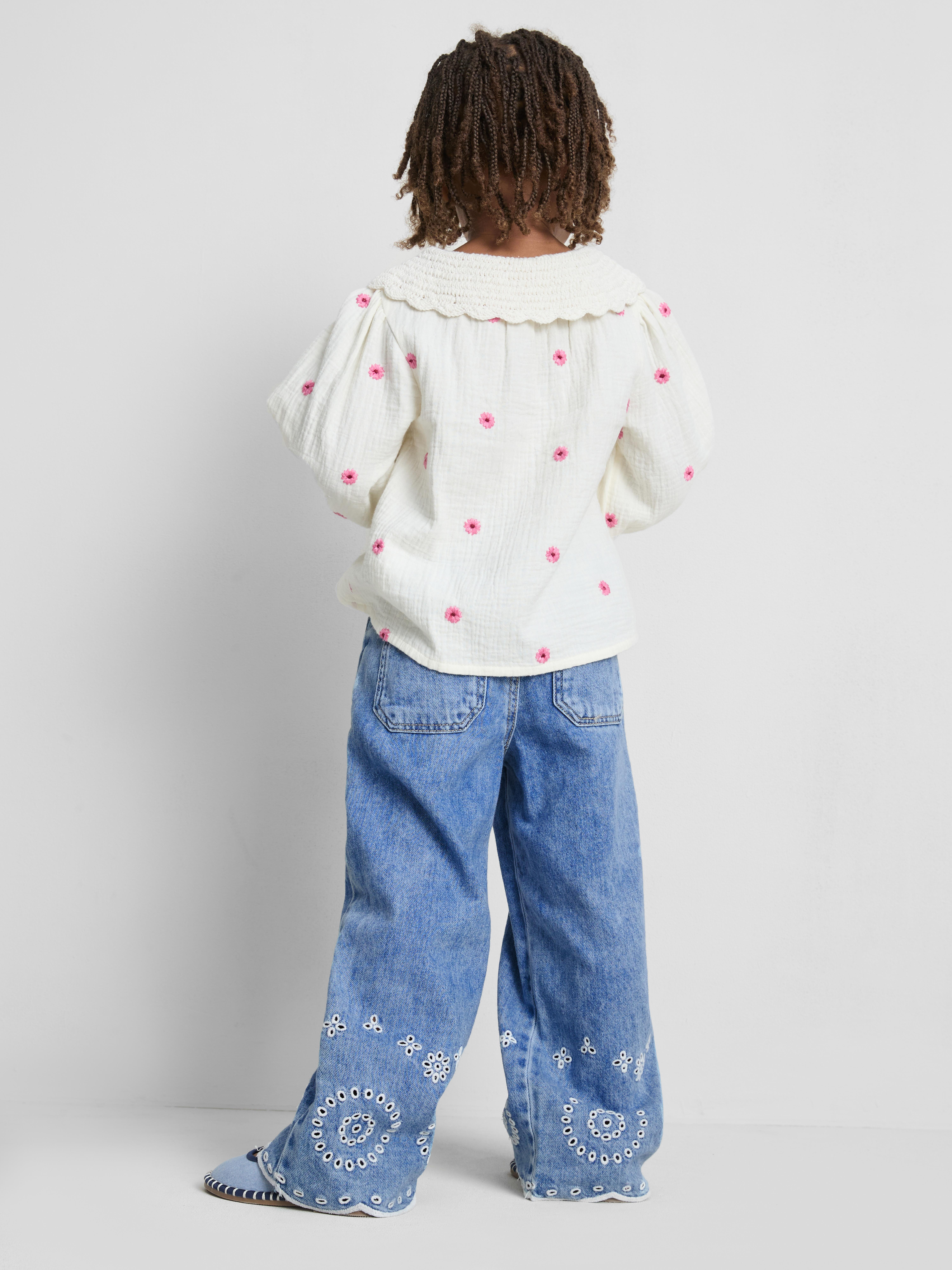 1,5-8 anni | Jeans a gamba larga ricamati