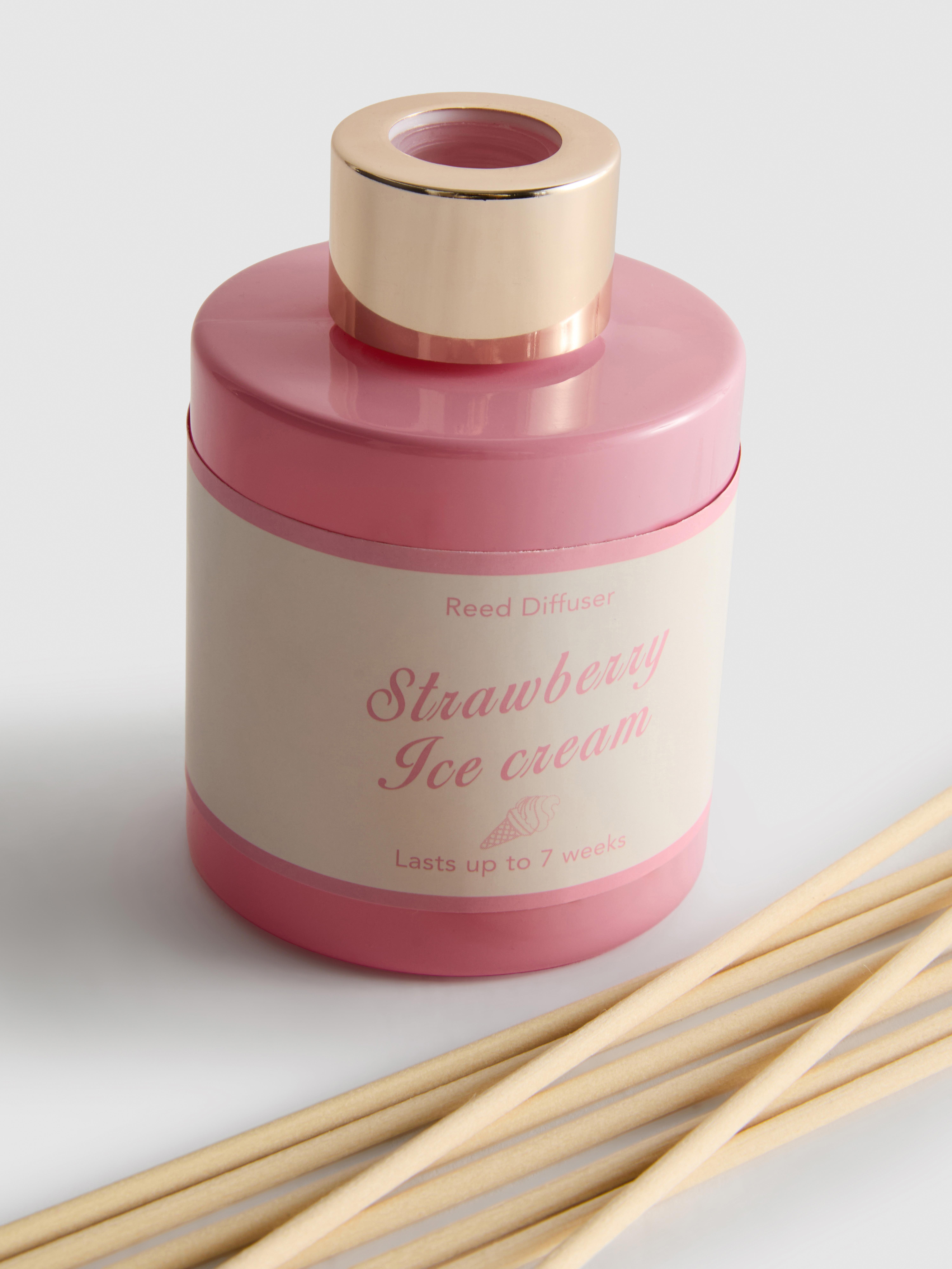 Tyčinkový difuzér se sladkou vůní