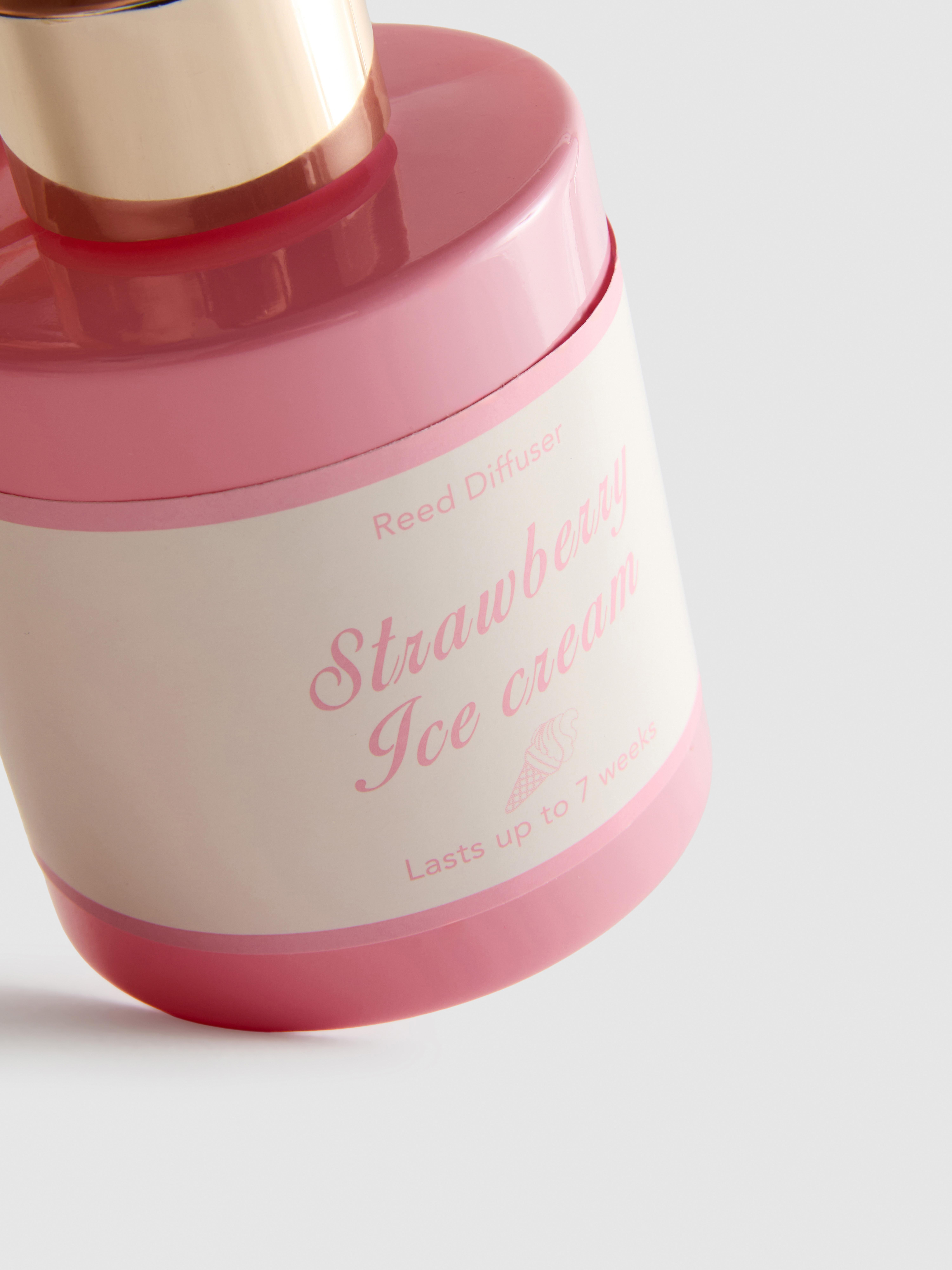 Tyčinkový difuzér se sladkou vůní