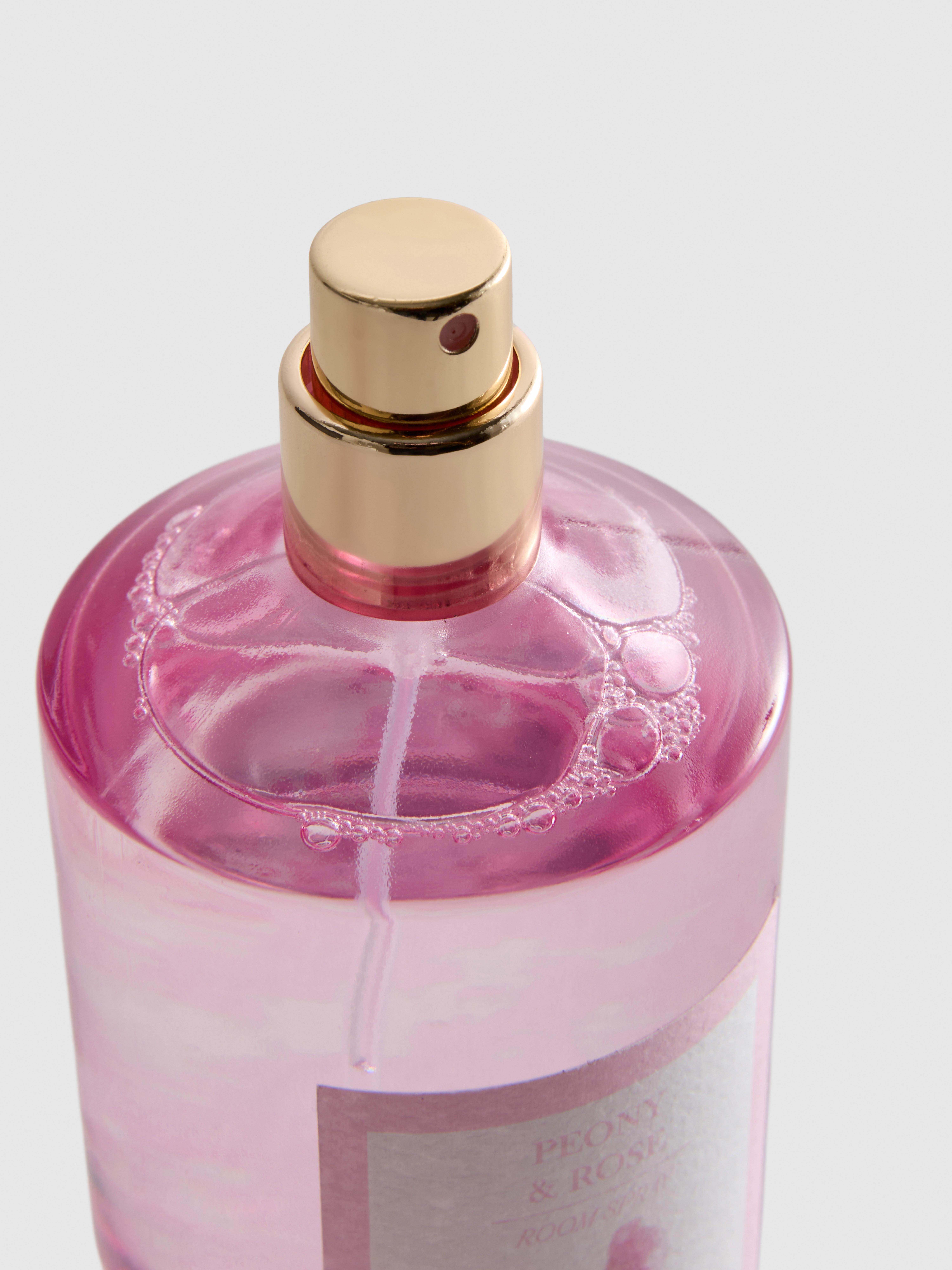 Duftendes Raumspray in Glasflasche