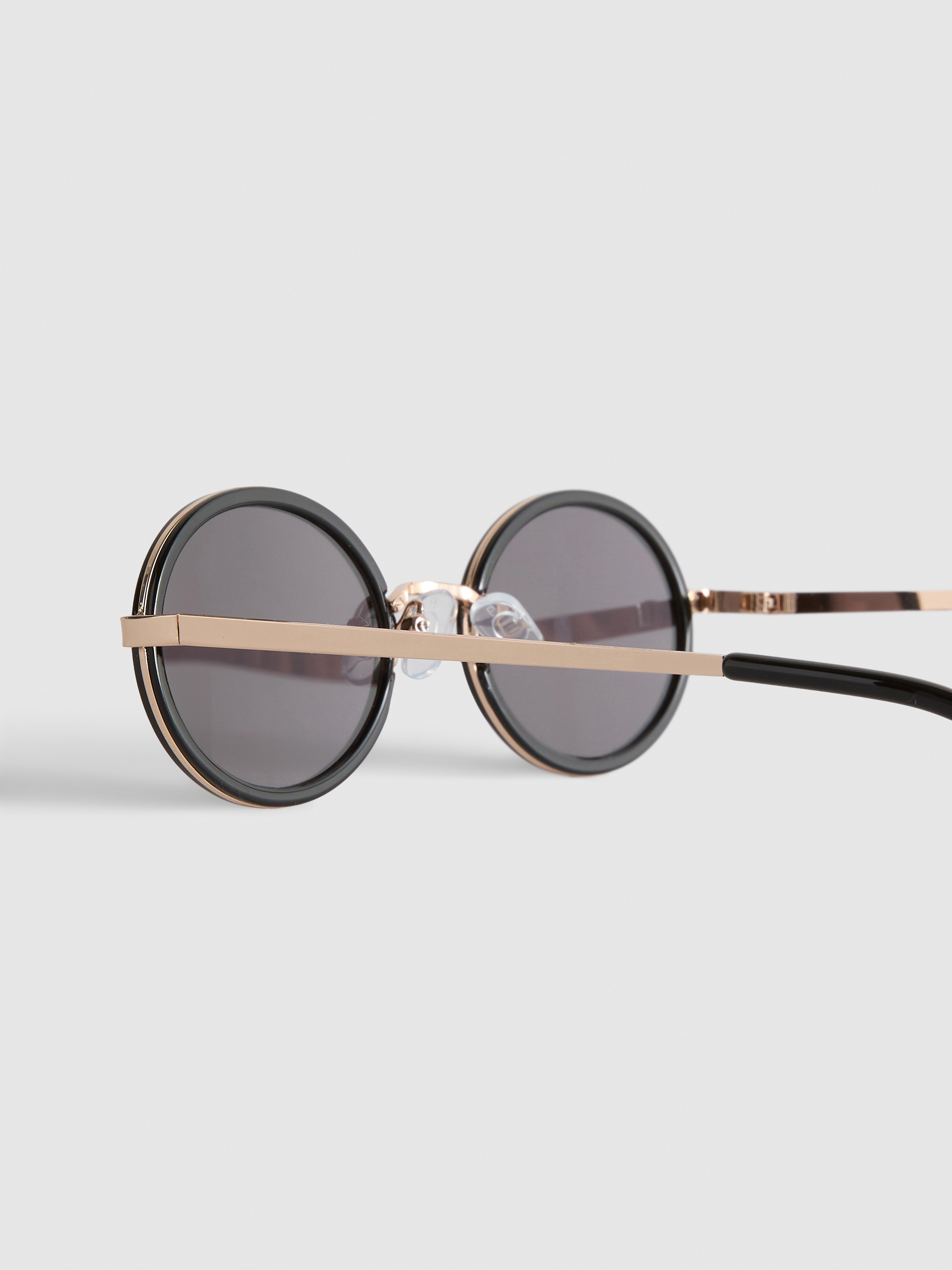 Round Sunglasses