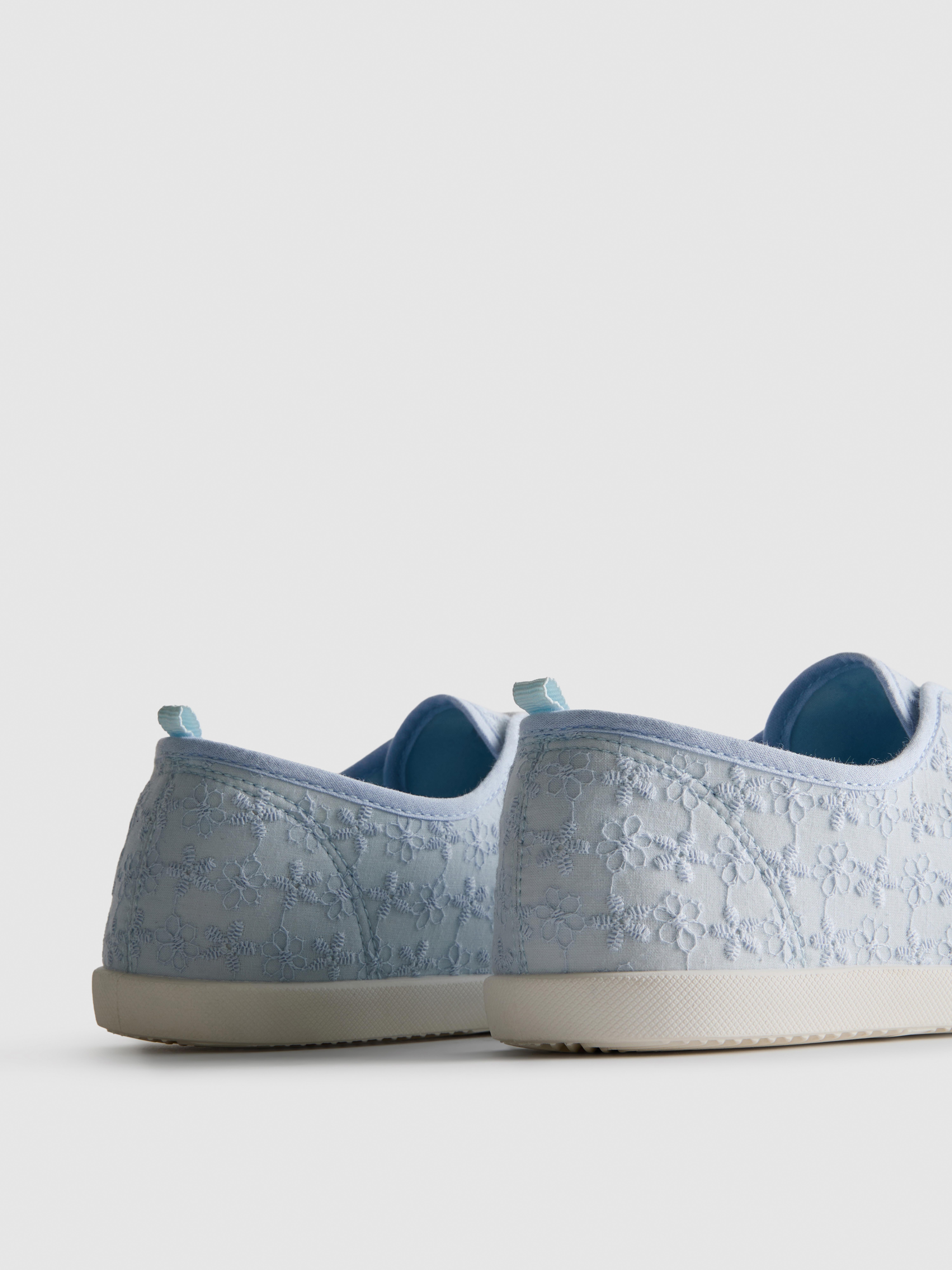Broderie Anglaise Trainers
