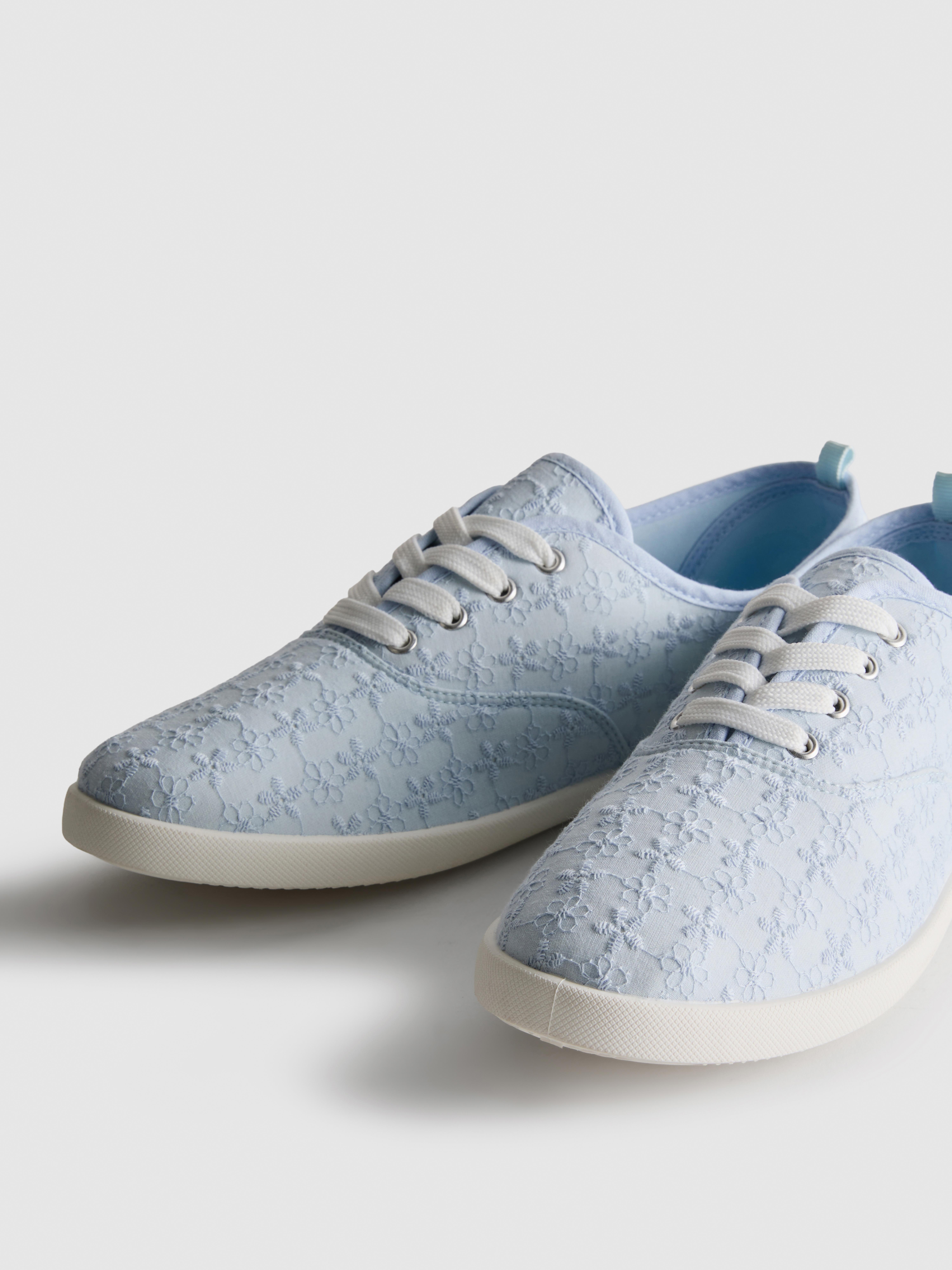 Broderie Anglaise Trainers