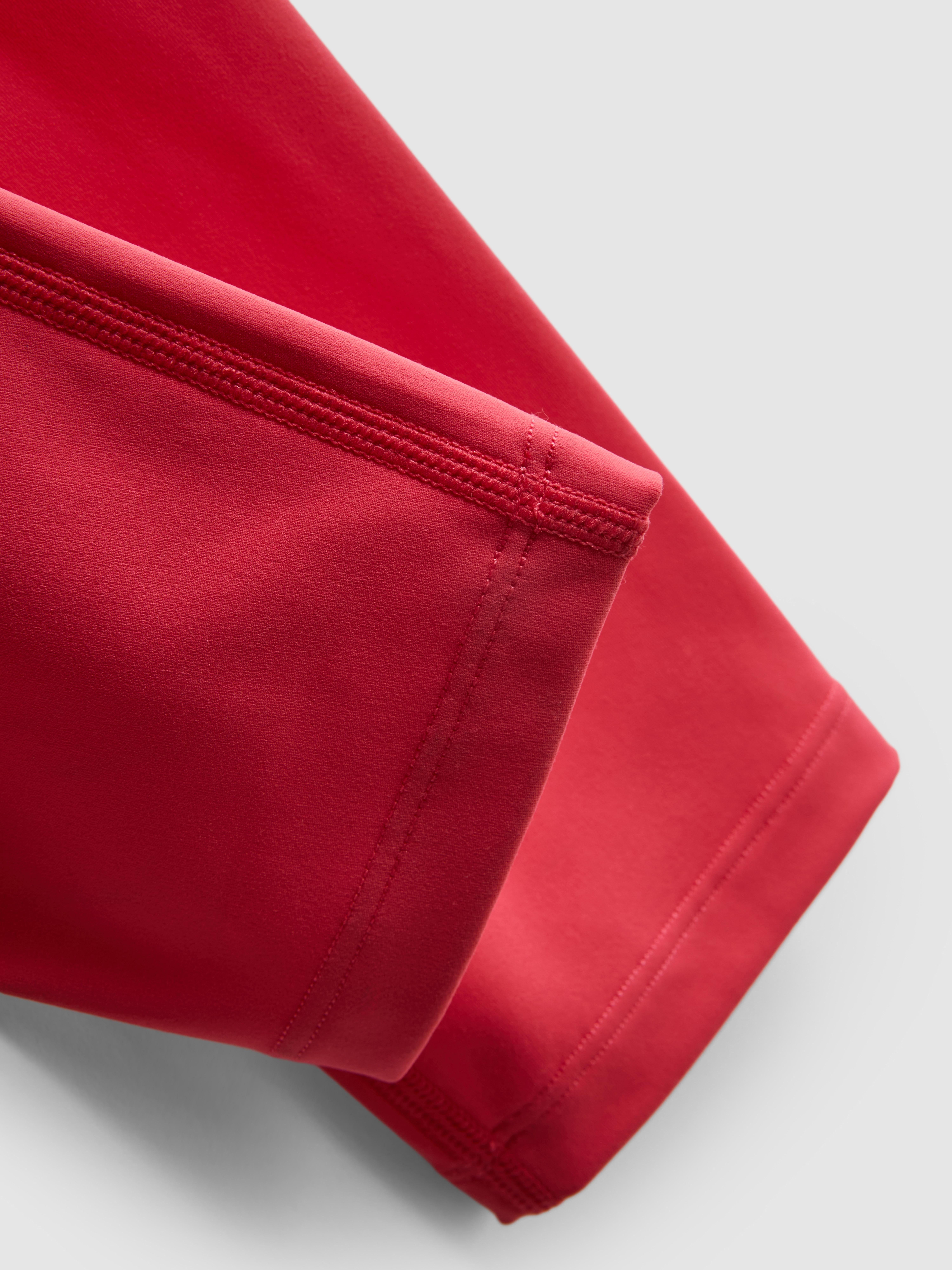 Magas derekú sportleggings különösen puha anyagból