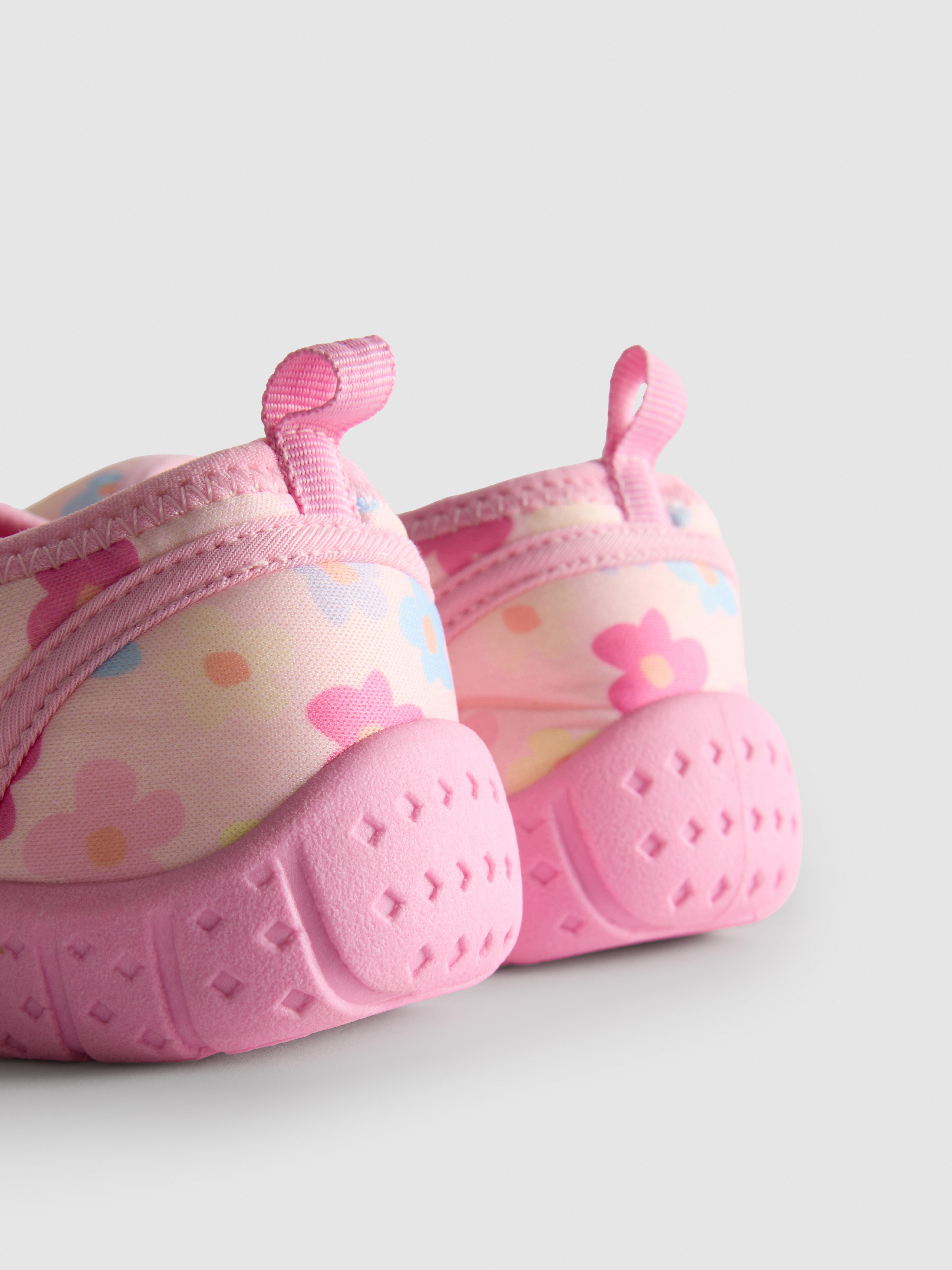 Swim Shoes