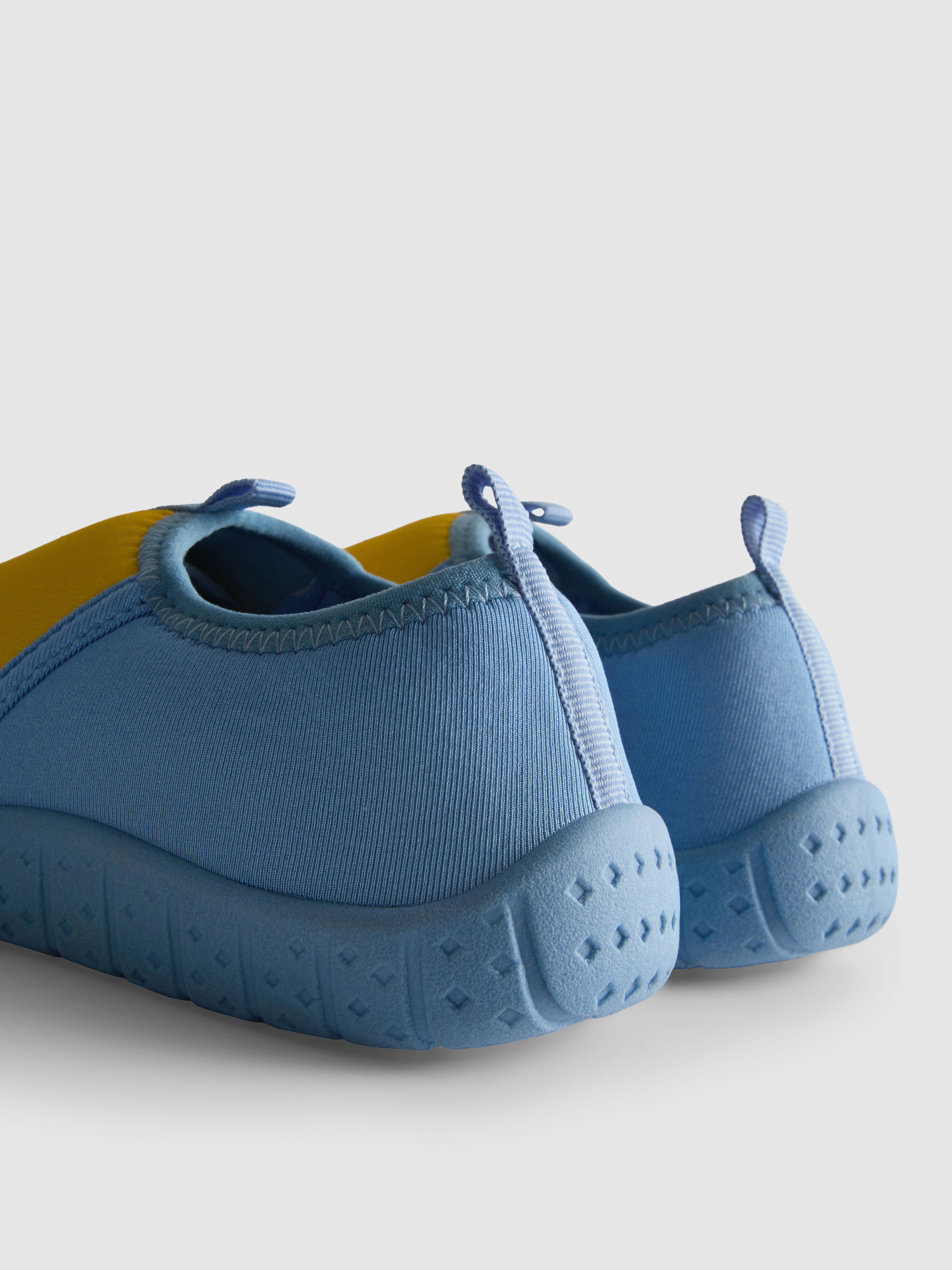 Despicable Me Minions Beach Shoes