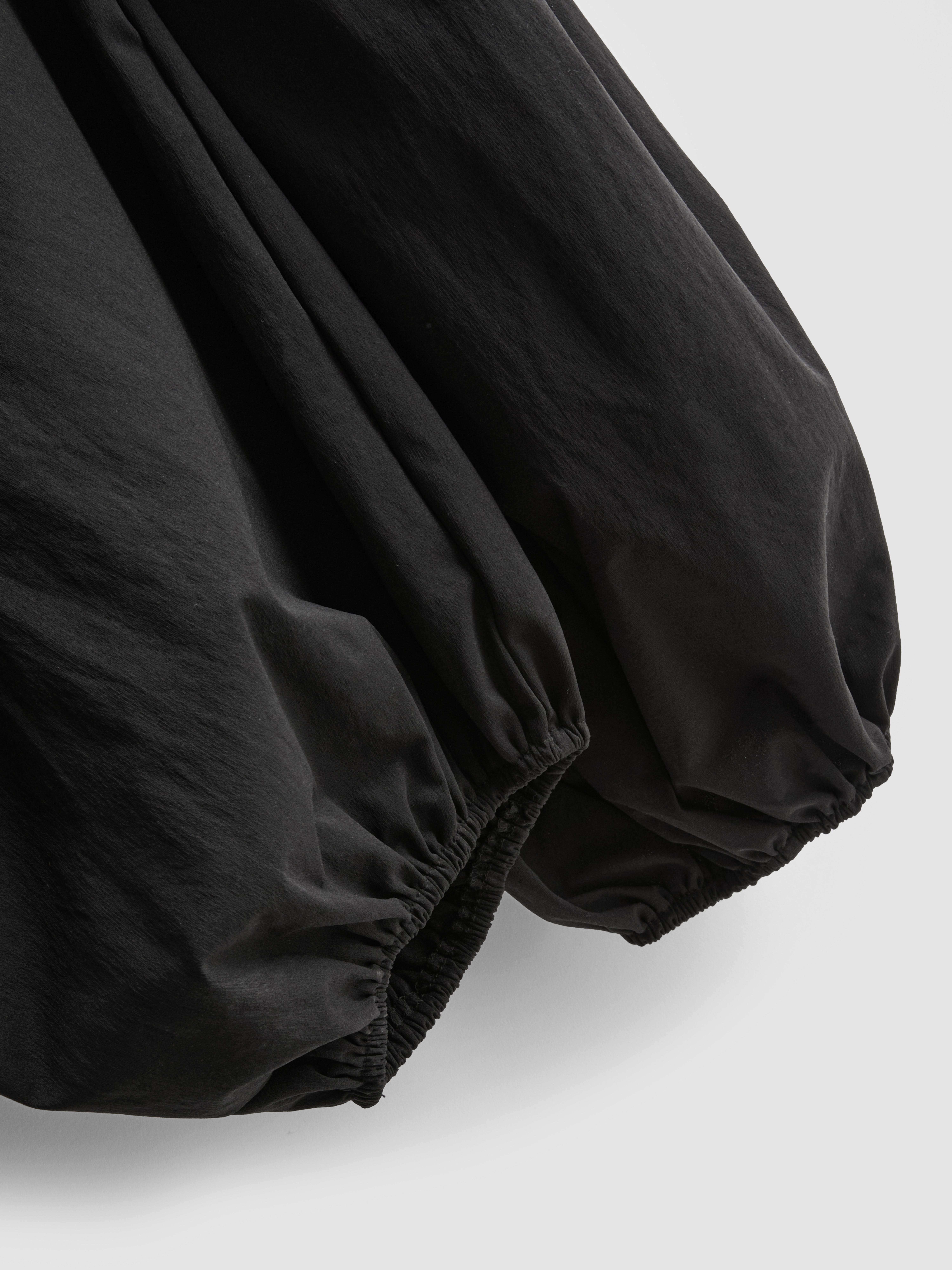 Mid Rise Tech Hareem Pants