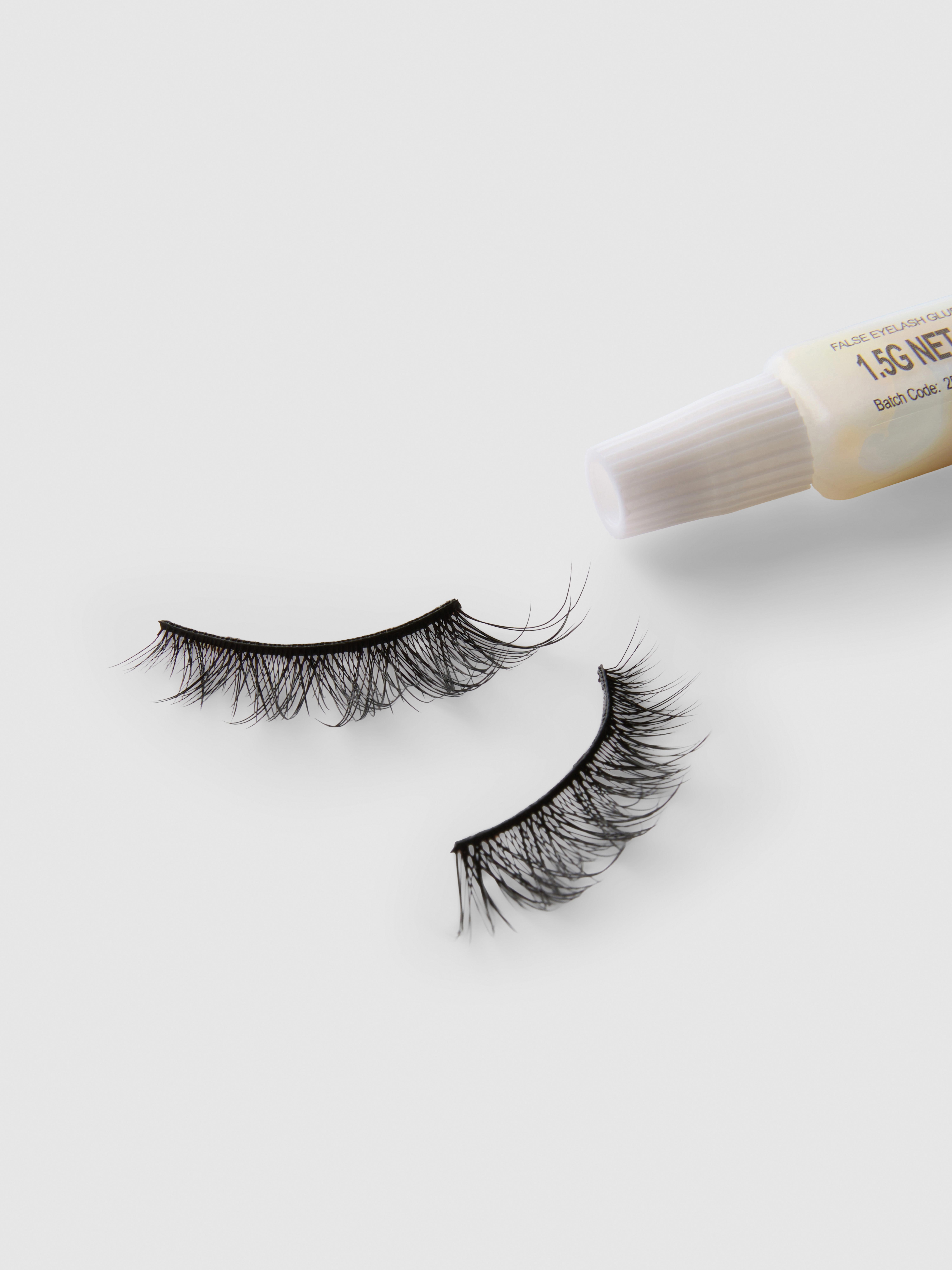 PS... Pro Extension Effect Half False Lashes