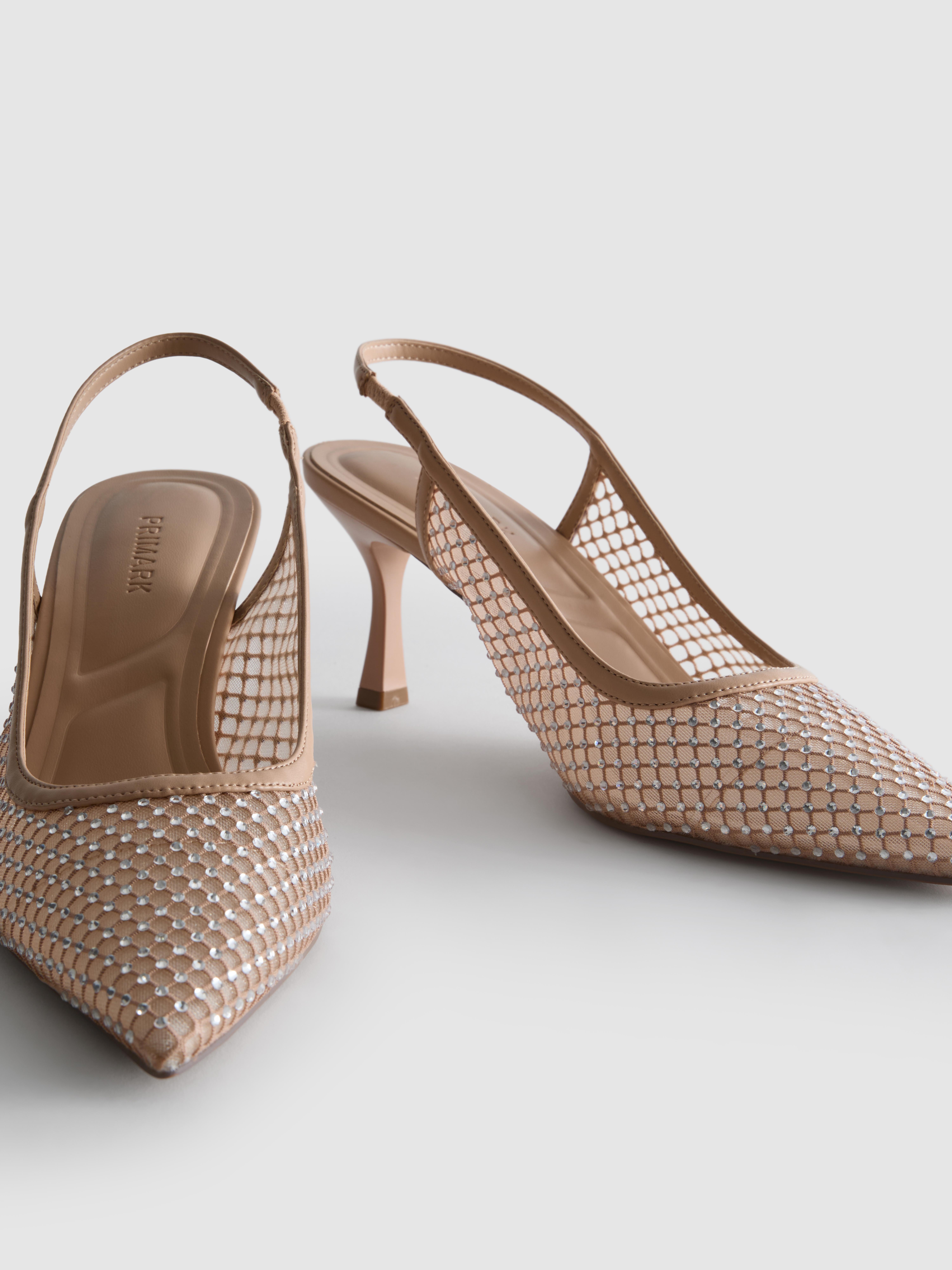 Scarpe con tacco aperte sul tallone in rete e strass