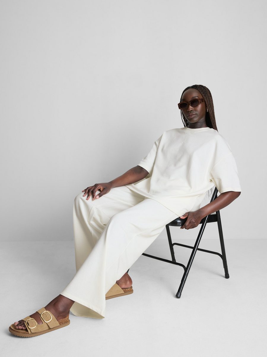 Ecru Oversized T-shirt and Trousers Set – Primark – صورة المنتج