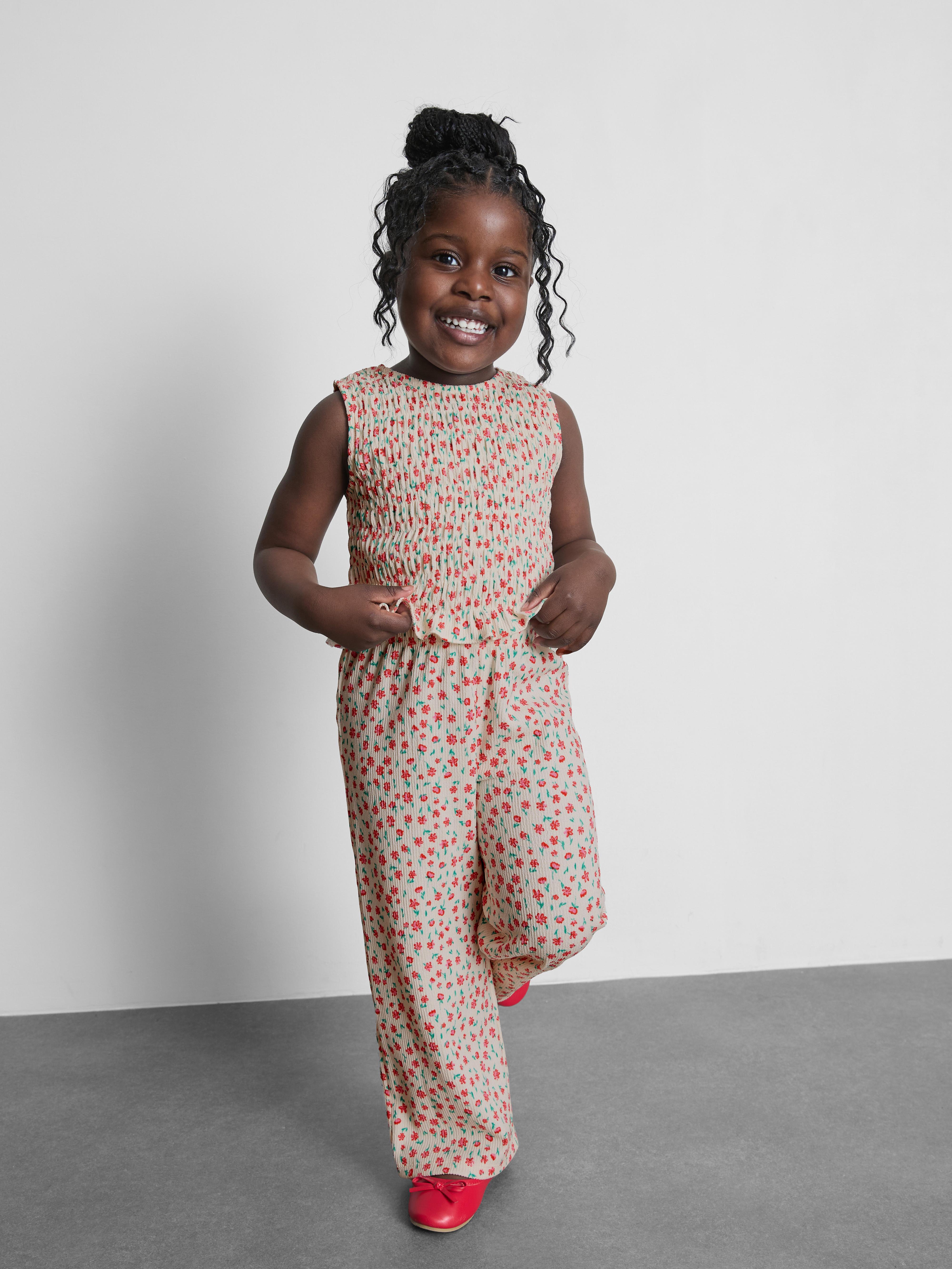 1,5–8 let | Komplet bluze brez rokavov in hlač