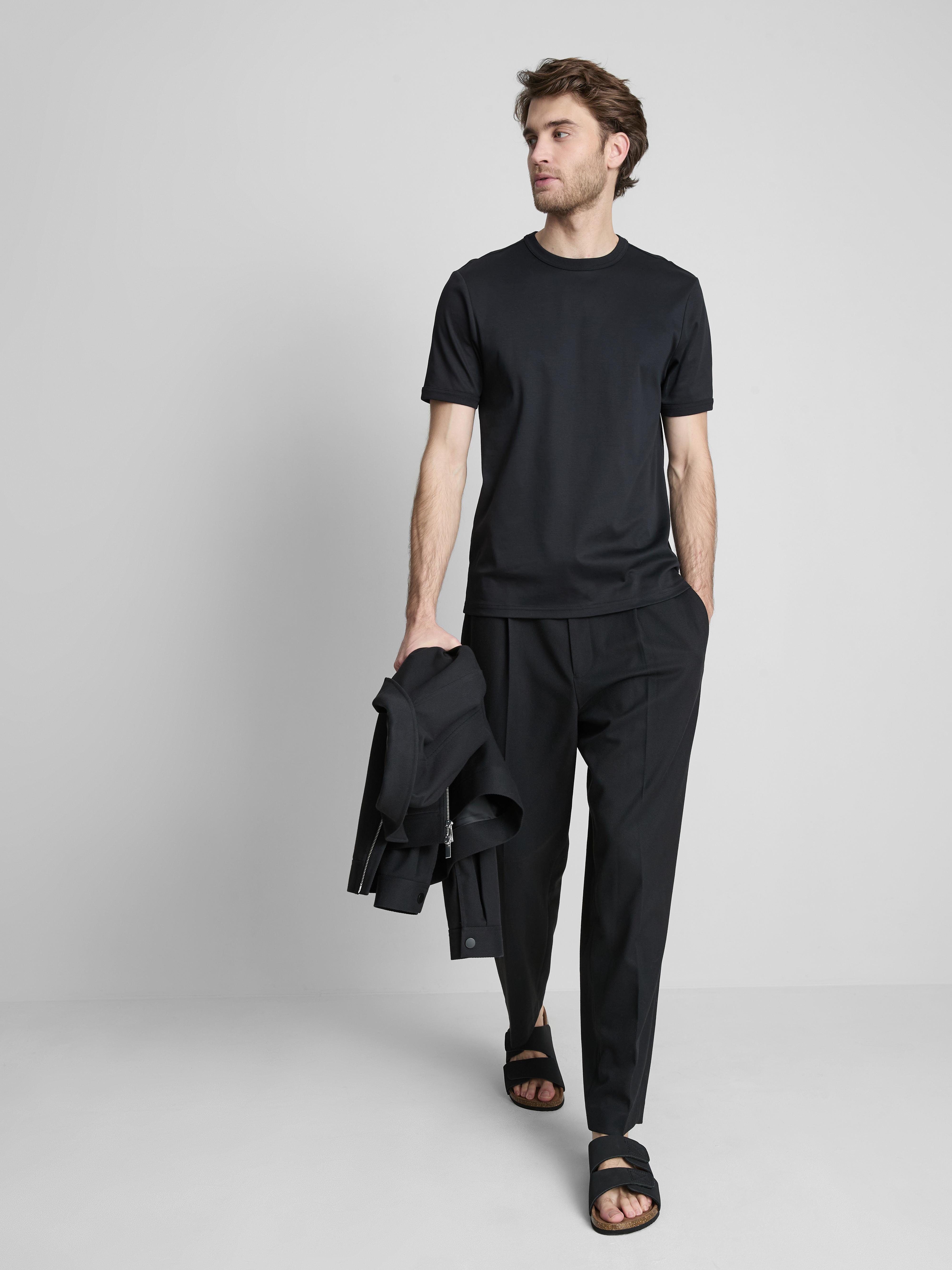 Men's Black Slim Fit Short-Sleeve T-Shirt