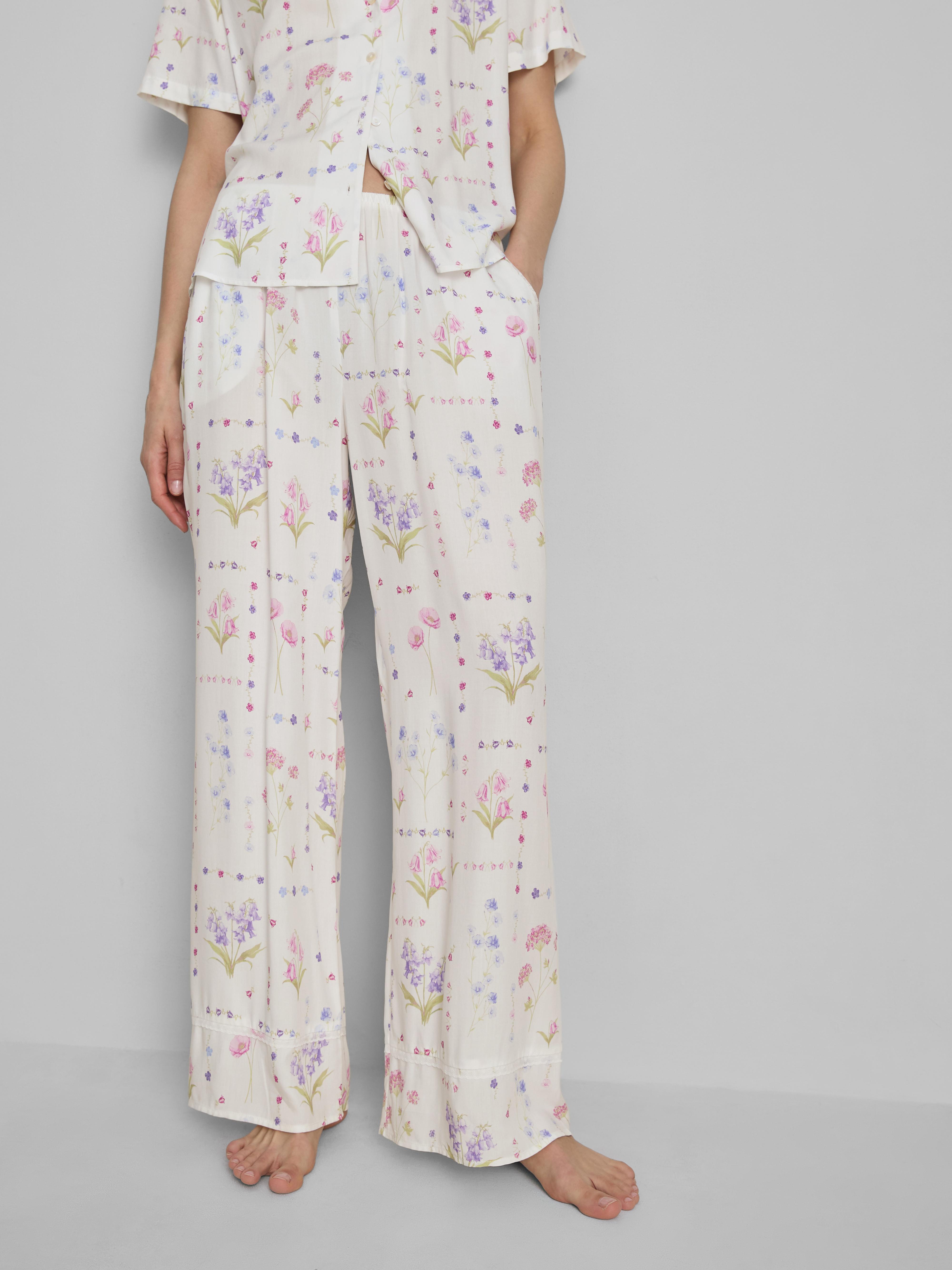 Zijdeachtige satijnen pyjamabroek voor dames, loungebroek met wijde pijpen, lange pyjamabroek, pyjamabroek voor dames met zakken, Rode Blauwe Bessen Bogen, M