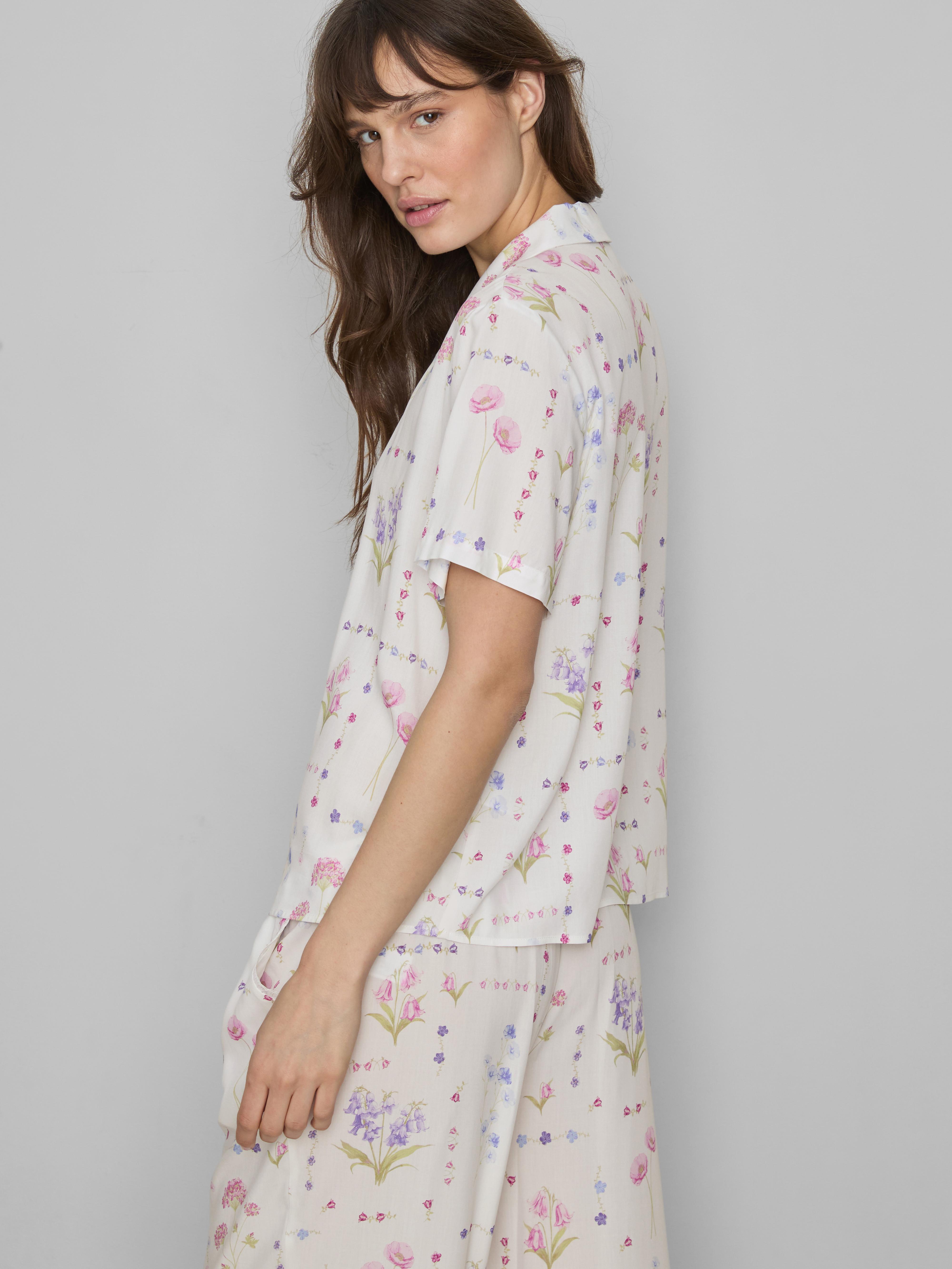 Chemise de pyjama à manches courtes et motif floral