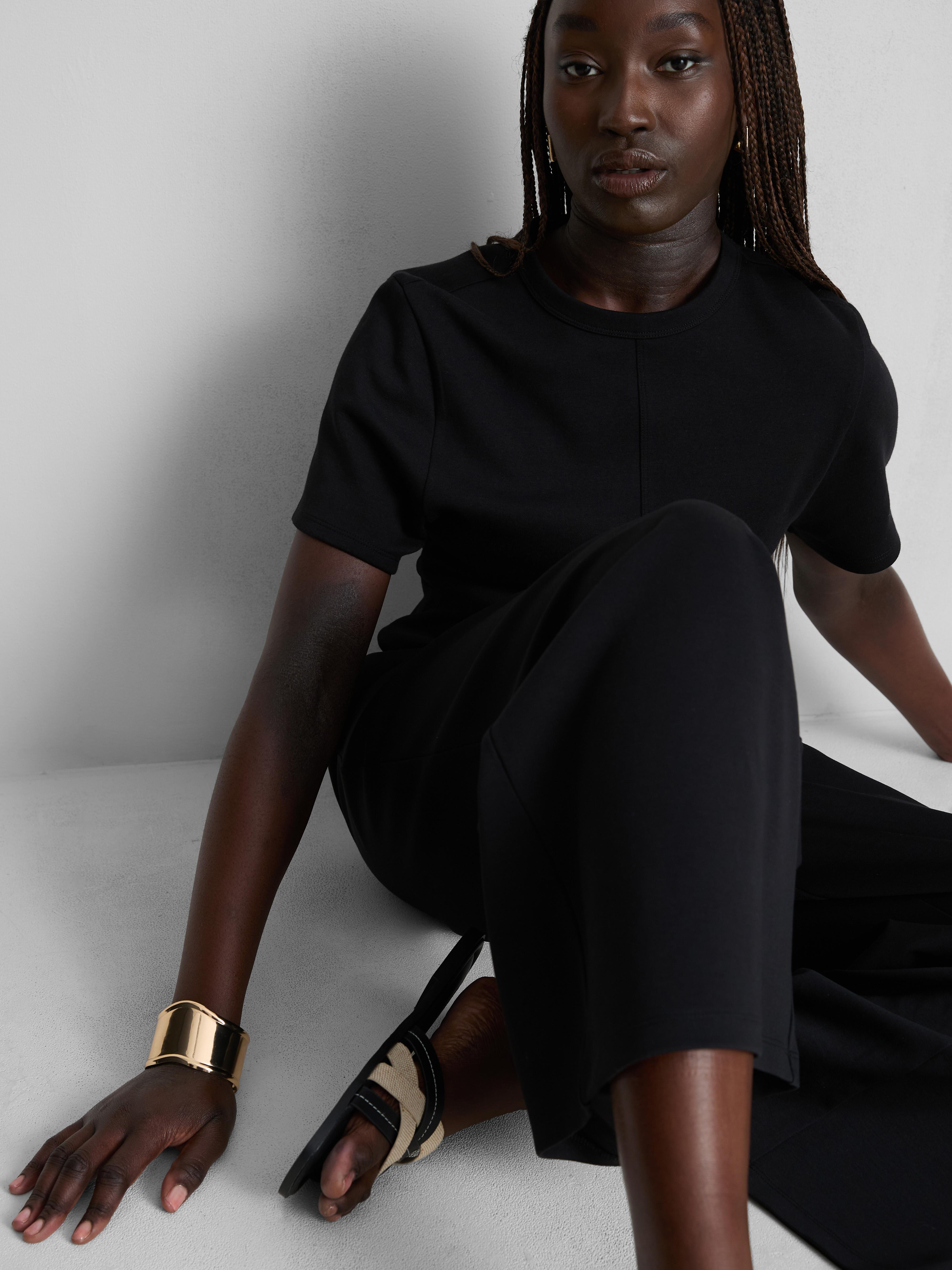 T-shirt droit en coton majoritaire à surpiqûres