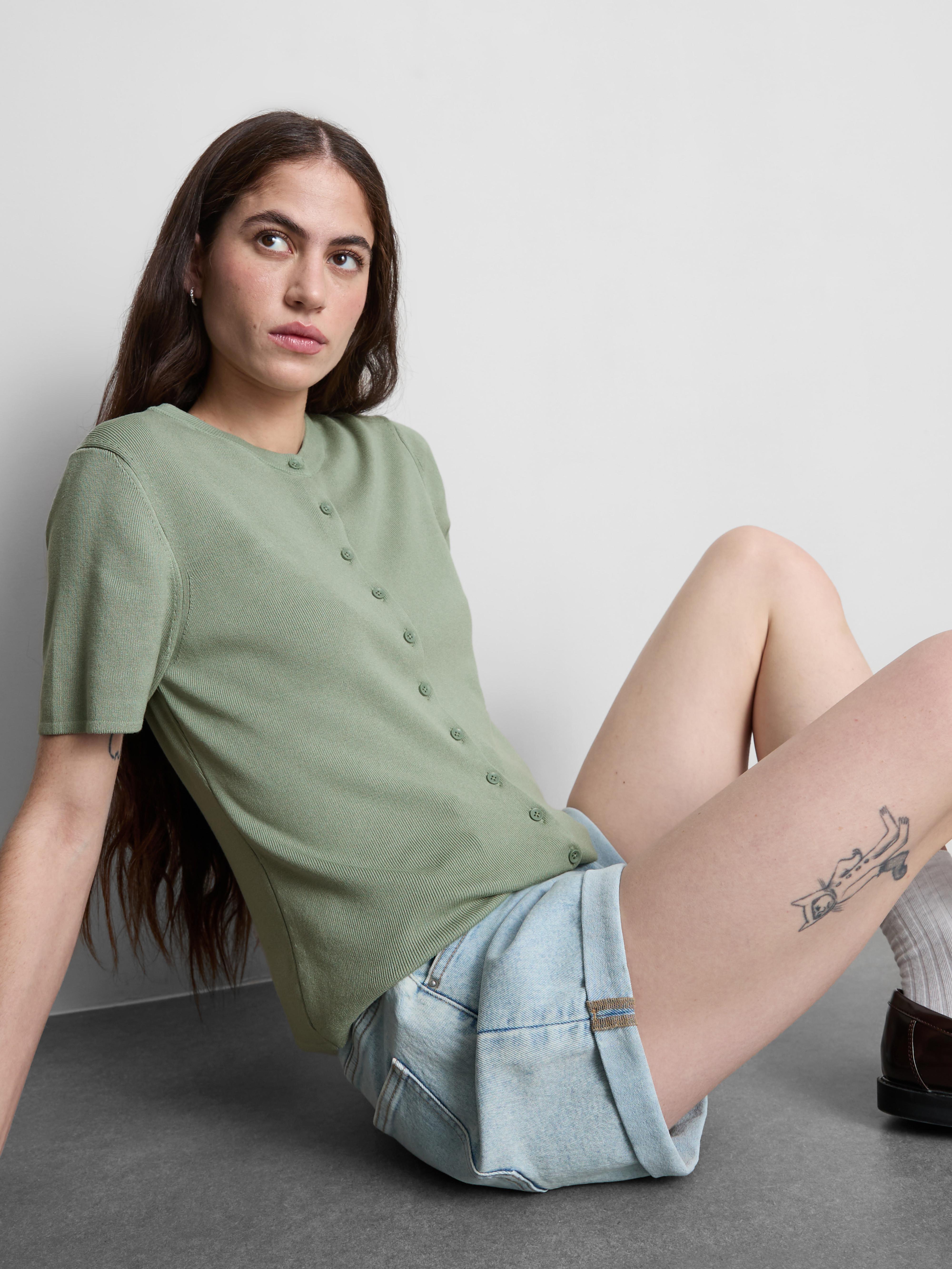 Women's Green Short Sleeve Cardigan