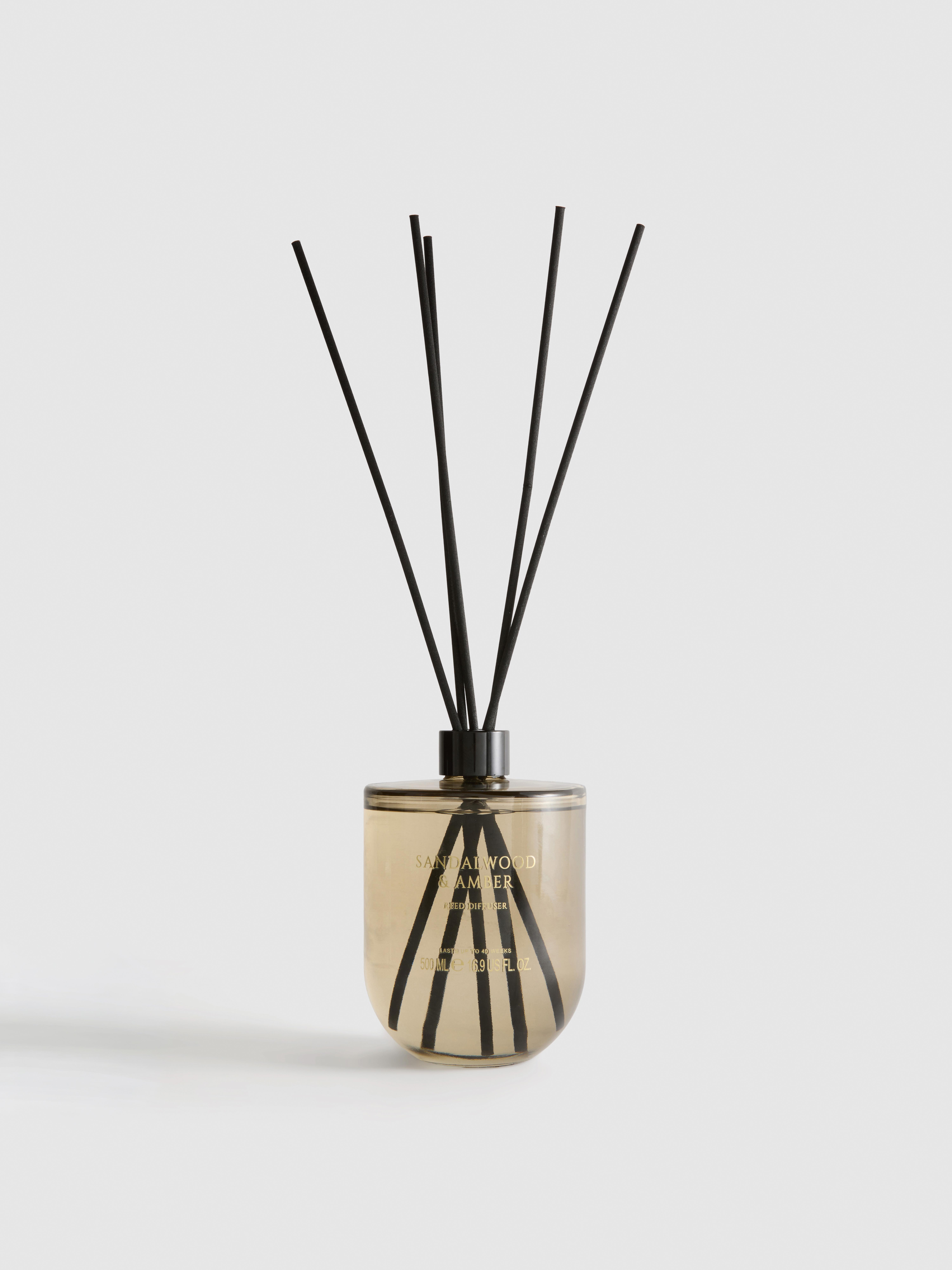 Diffuseur de parfum à bâtonnets