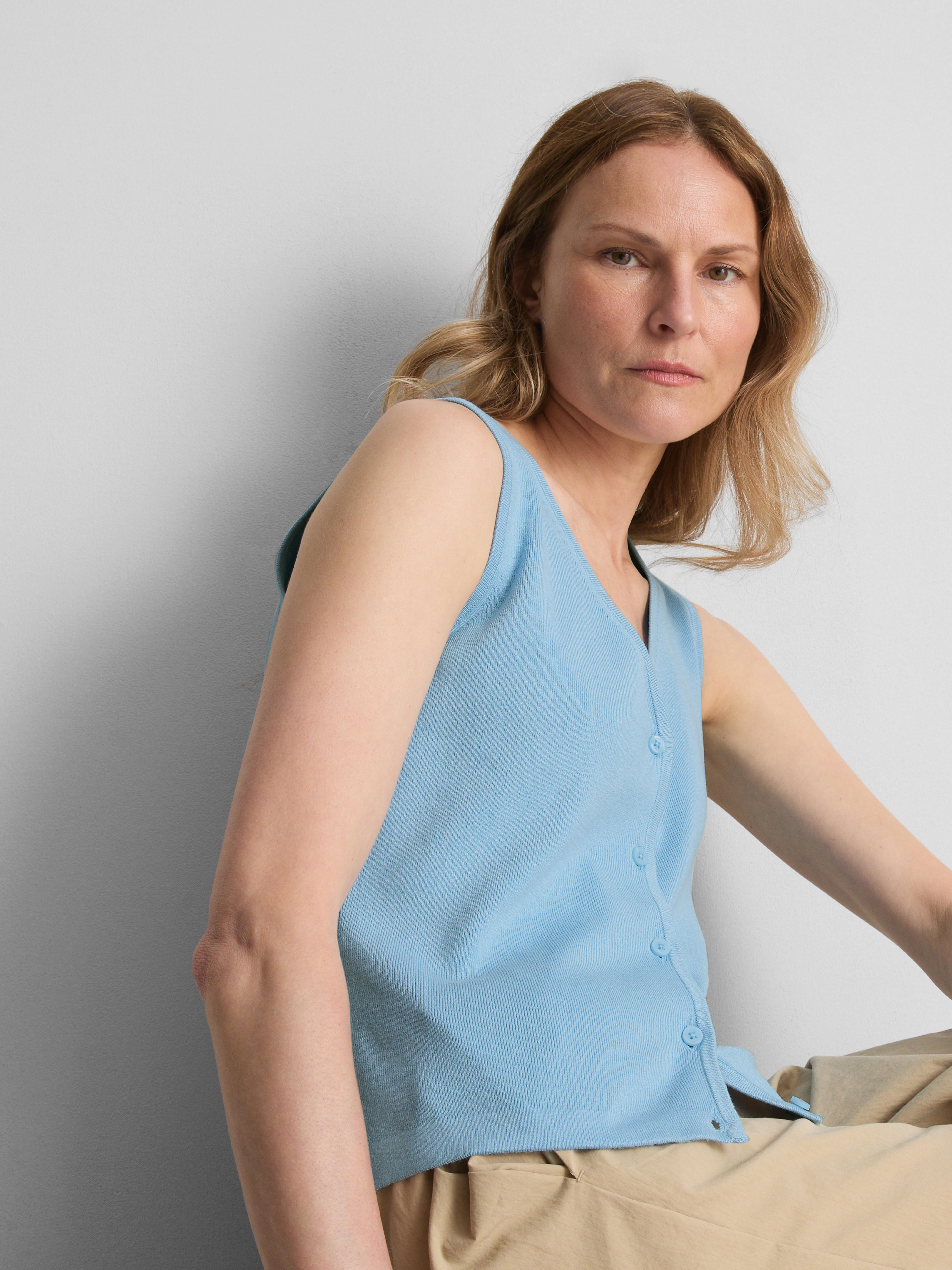 Compact Knit Waistcoat