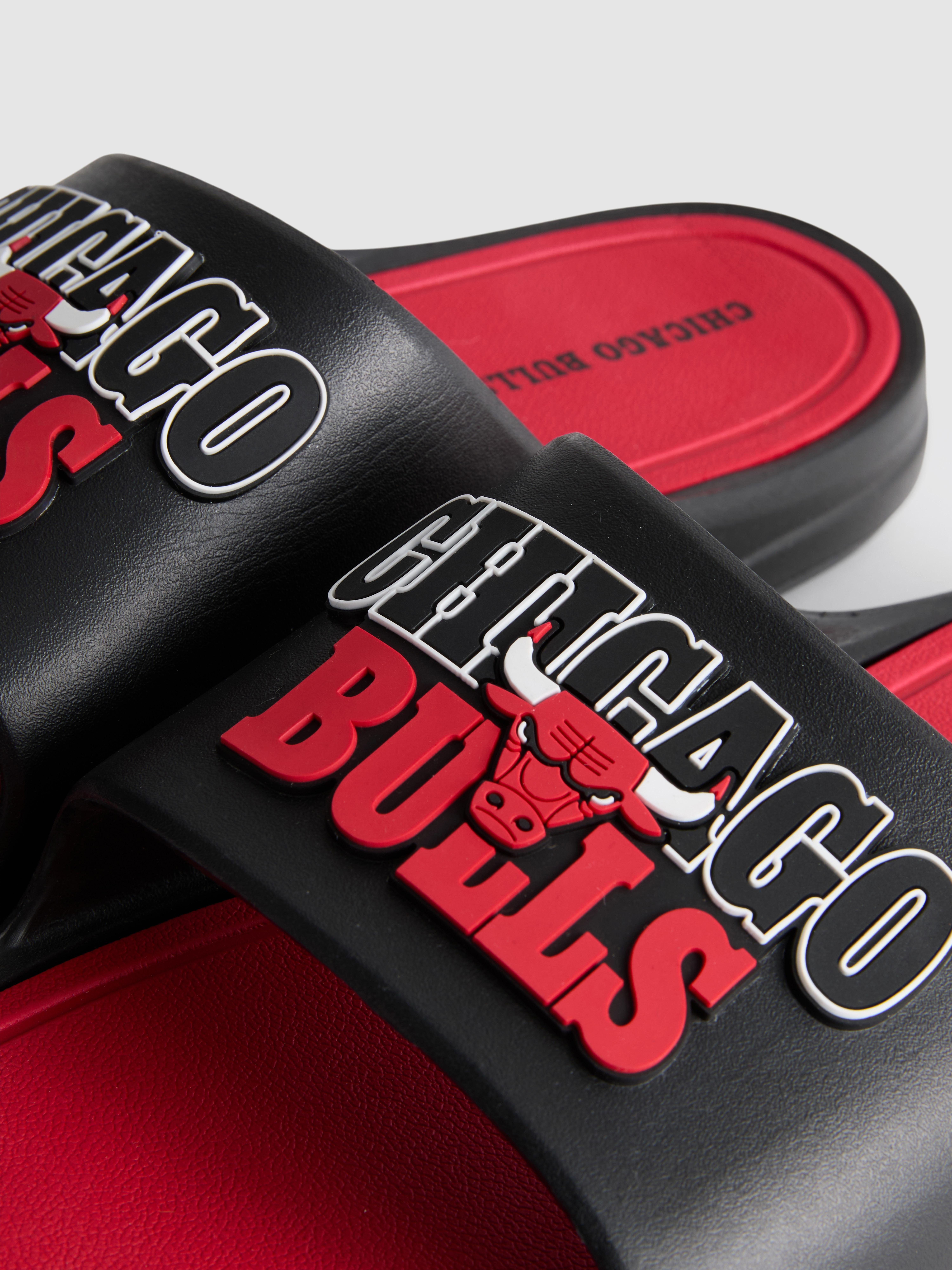 Pantofle k vodě NBA Chicago Bulls