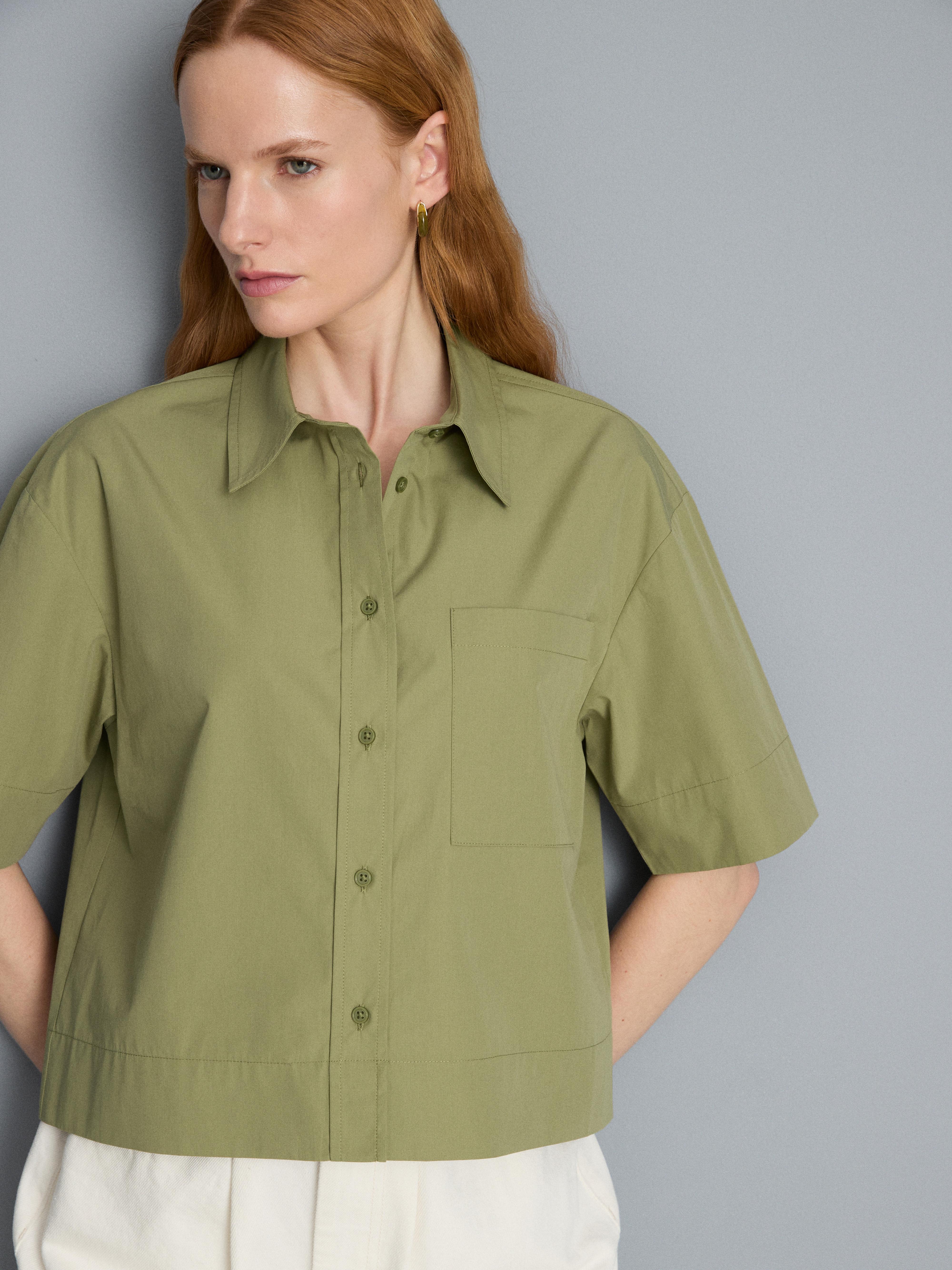 Ultimate Cotton Short-Sleeve Boxy Shirt