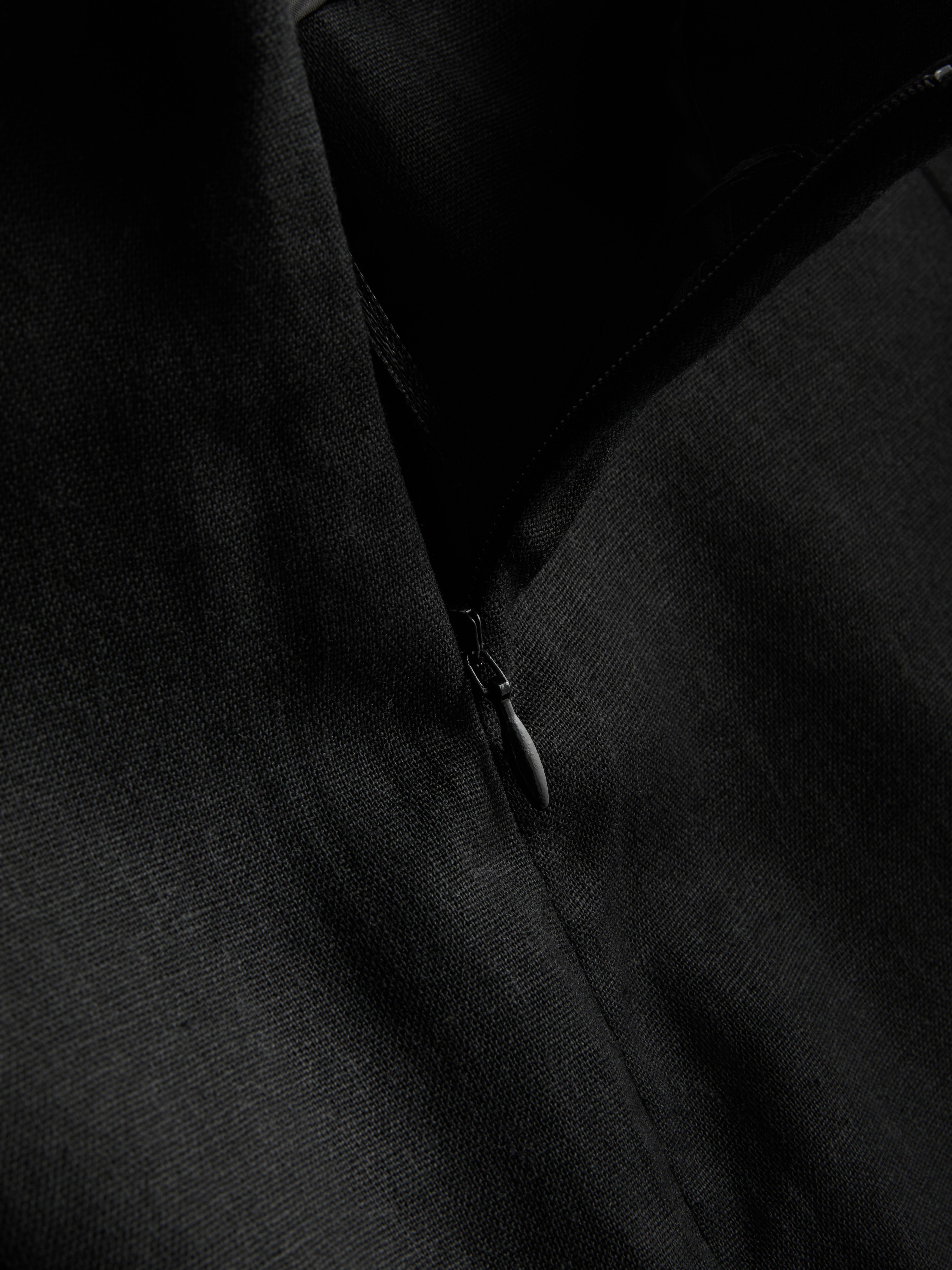Pantaloncini pieghettati in misto lino